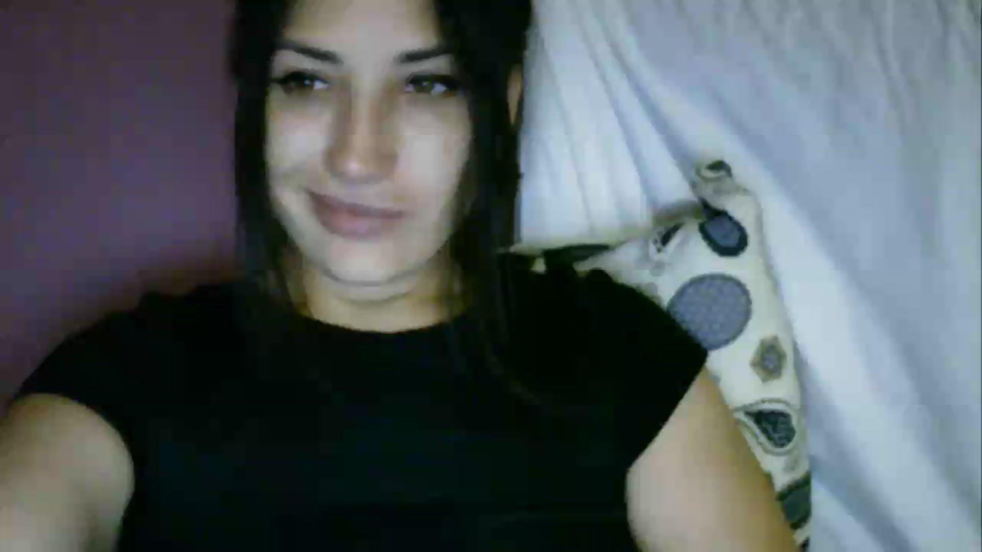 Gallery image thumbnail from SunShine90's myfreecams stream on, 09/18/2026, 18:14 image 1 of 20