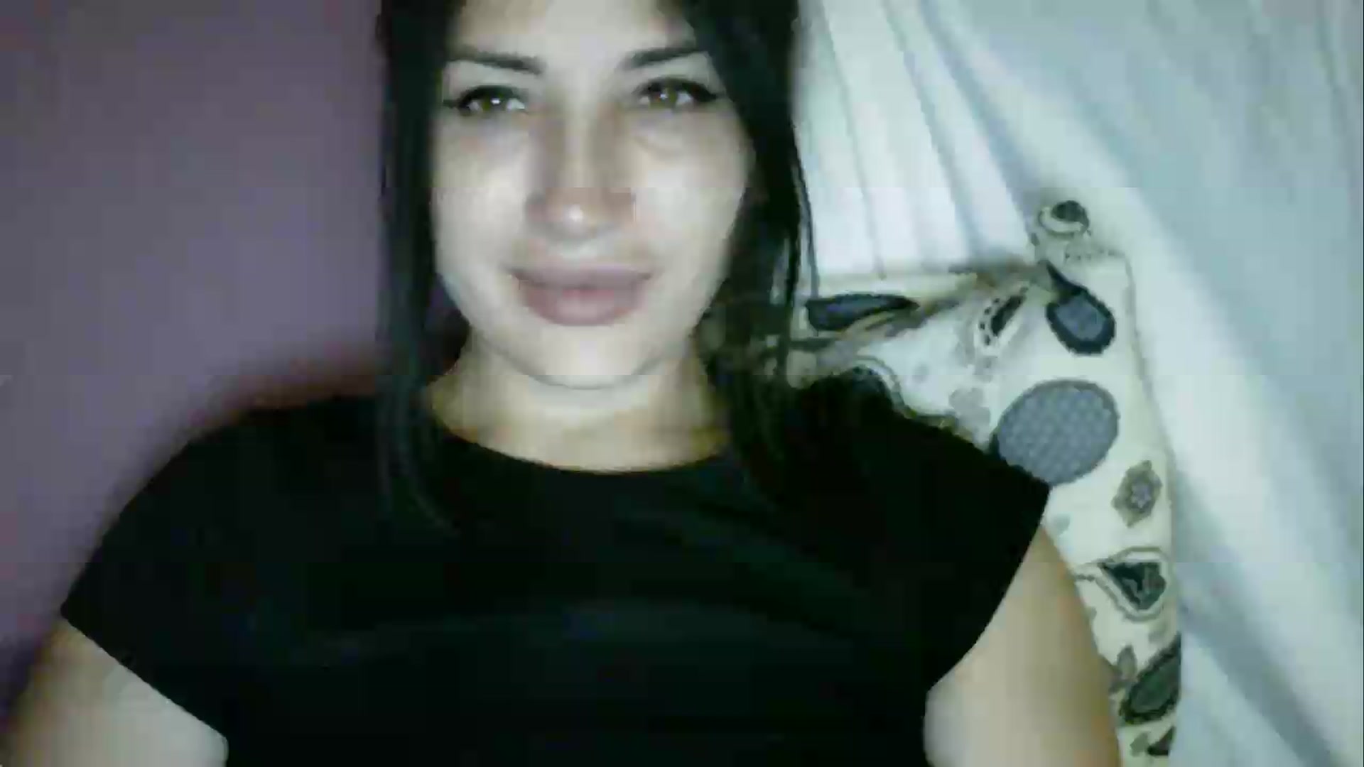 Gallery image thumbnail from SunShine90's myfreecams stream on, 09/18/2026, 18:14 image 7 of 20