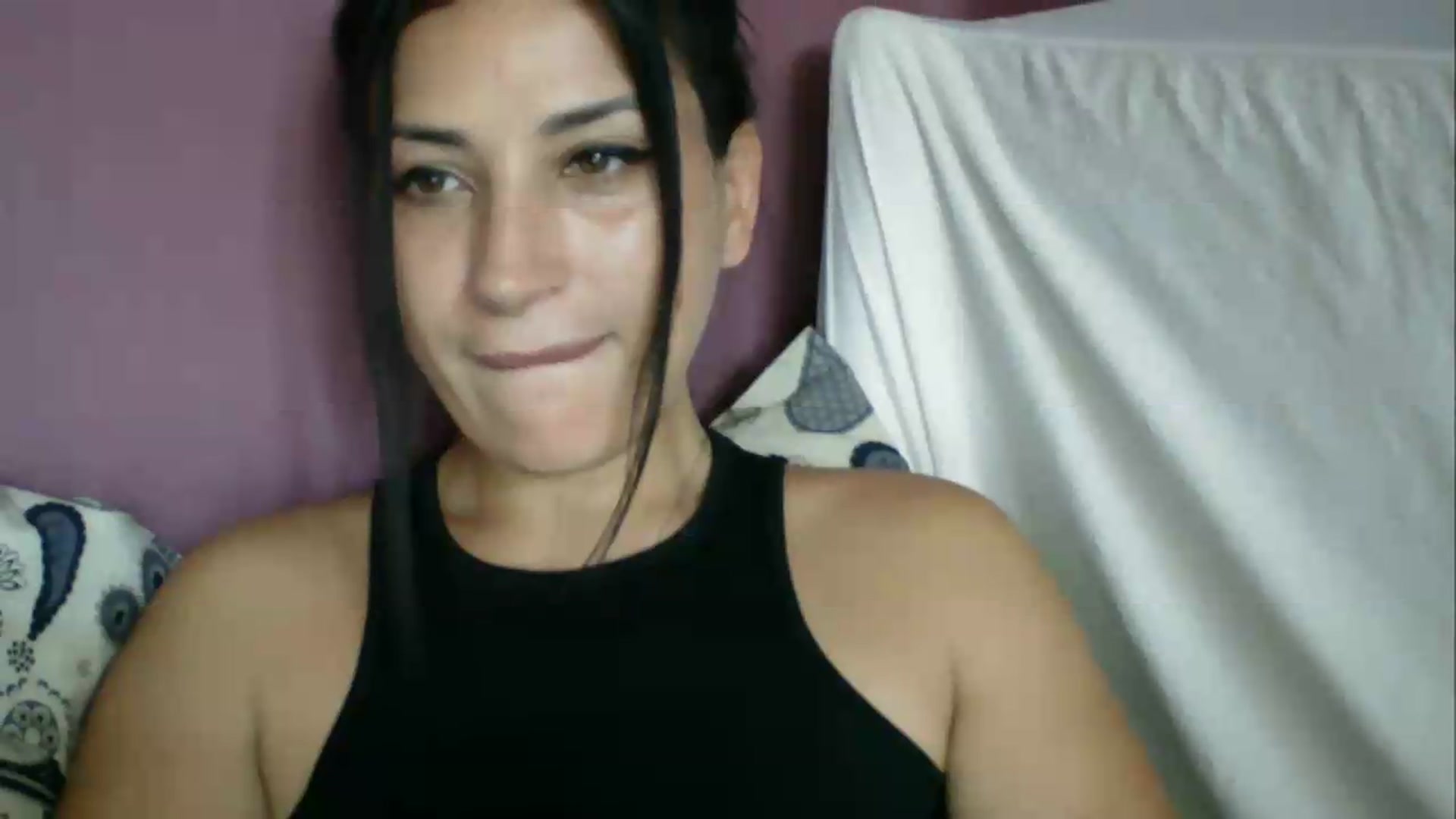 Gallery image thumbnail from SunShine90's myfreecams stream on, 09/19/2026, 11:16 image 19 of 20