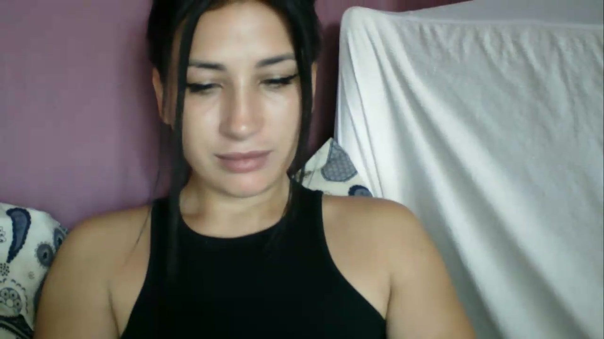 Gallery image thumbnail from SunShine90's myfreecams stream on, 09/19/2026, 11:16 image 17 of 20