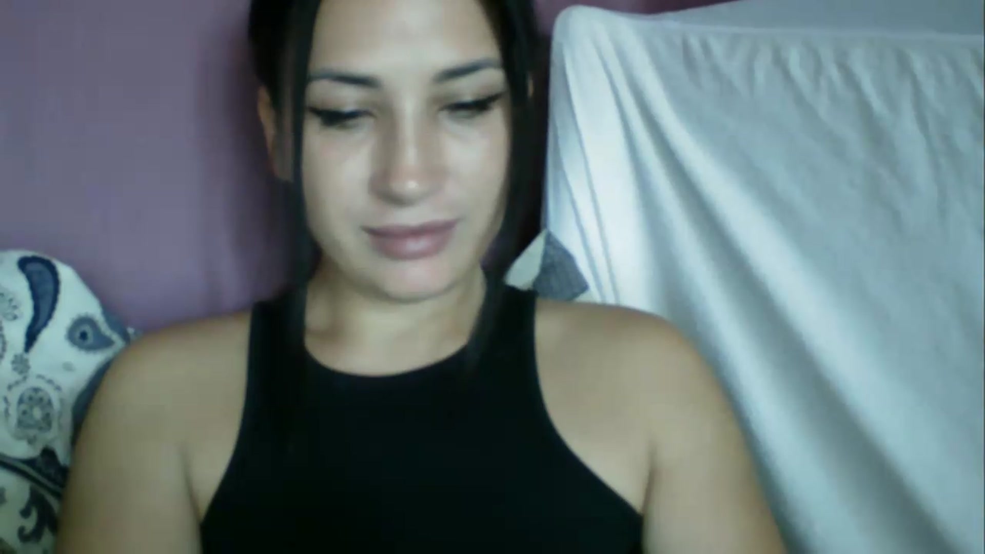 Gallery image thumbnail from SunShine90's myfreecams stream on, 09/19/2026, 11:16 image 2 of 20
