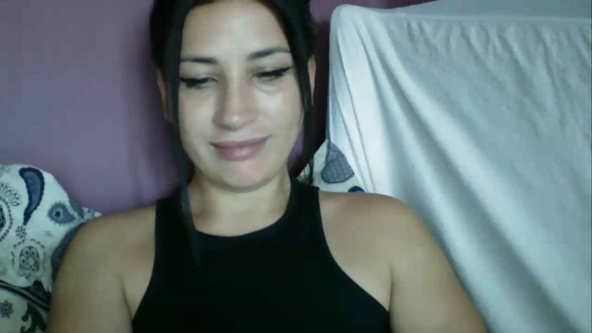 Gallery image thumbnail from SunShine90's myfreecams stream on, 09/19/2026, 11:16 image 12 of 20
