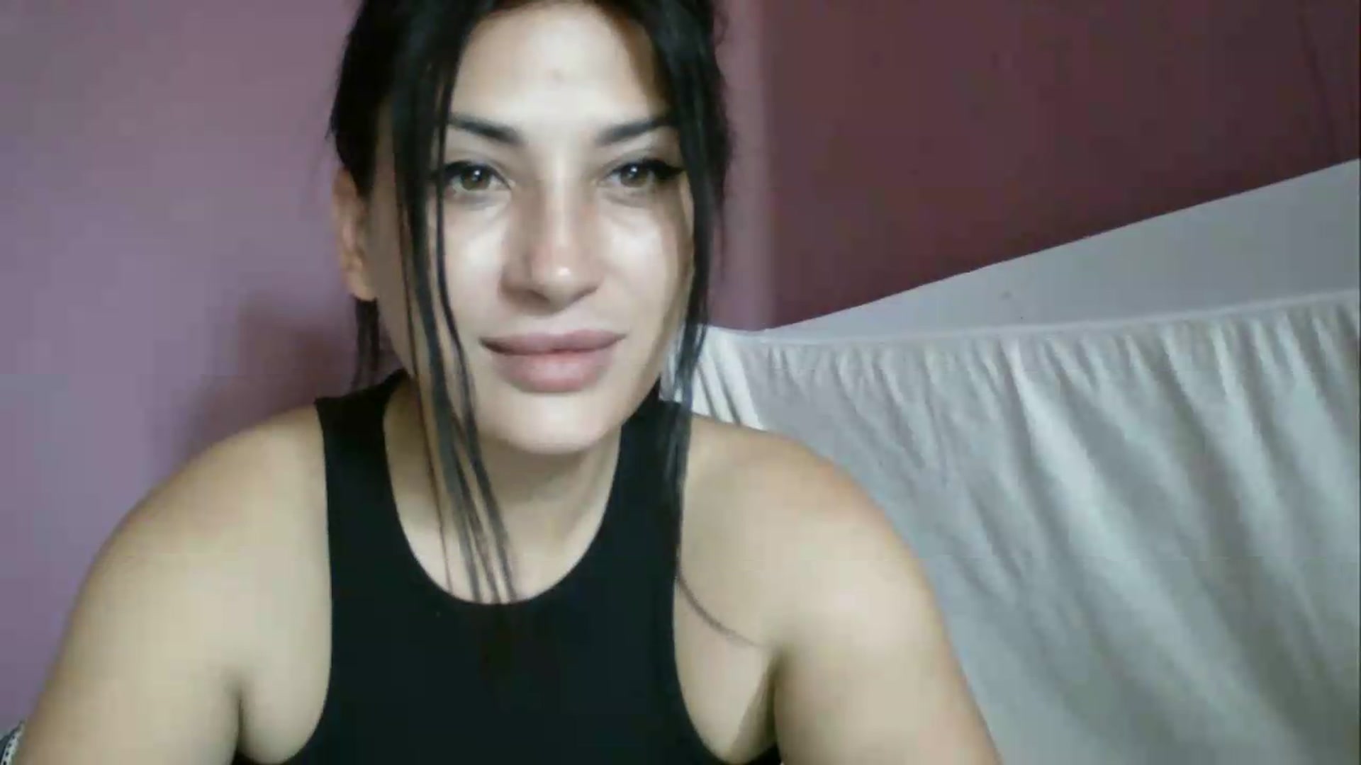 Gallery image thumbnail from SunShine90's myfreecams stream on, 09/19/2026, 13:35 image 6 of 20
