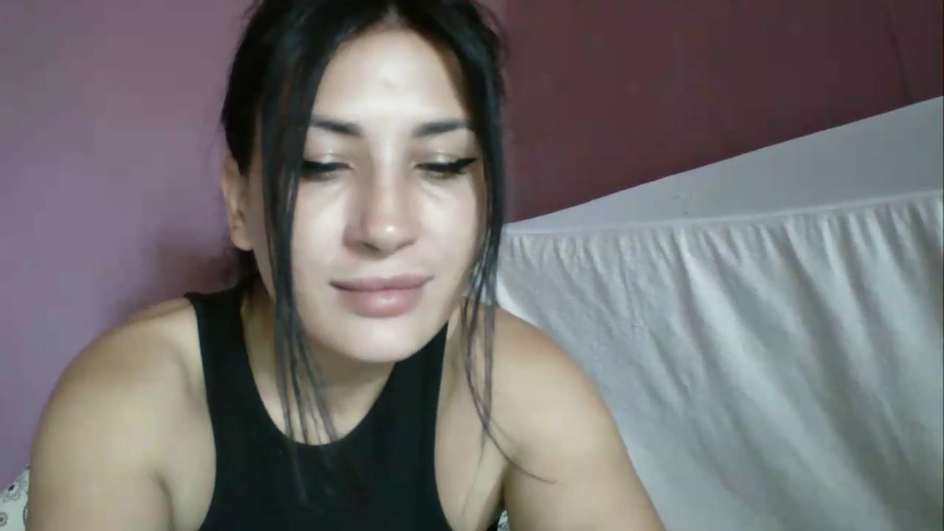 Gallery image thumbnail from SunShine90's myfreecams stream on, 09/19/2026, 13:35 image 15 of 20