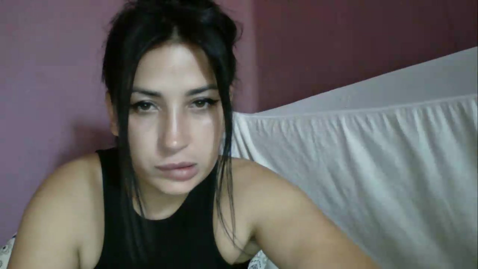 Gallery image thumbnail from SunShine90's myfreecams stream on, 09/19/2026, 13:35 image 17 of 20