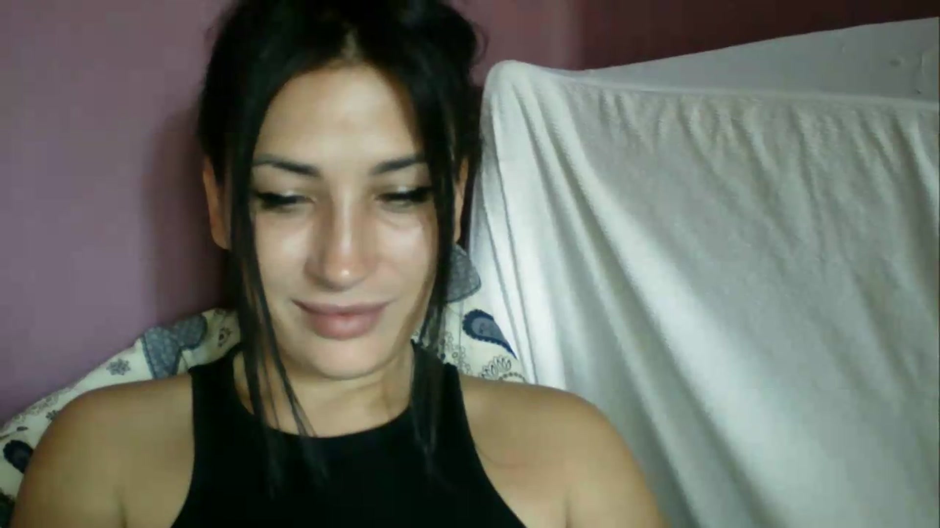 Gallery image thumbnail from SunShine90's myfreecams stream on, 09/19/2026, 13:35 image 2 of 20
