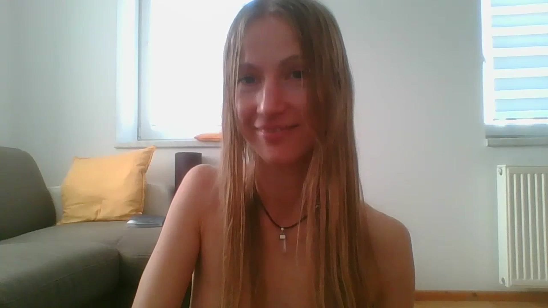Gallery image thumbnail from Sun_Sol's myfreecams stream on, 01/14/2024, 09:06 image 9 of 20