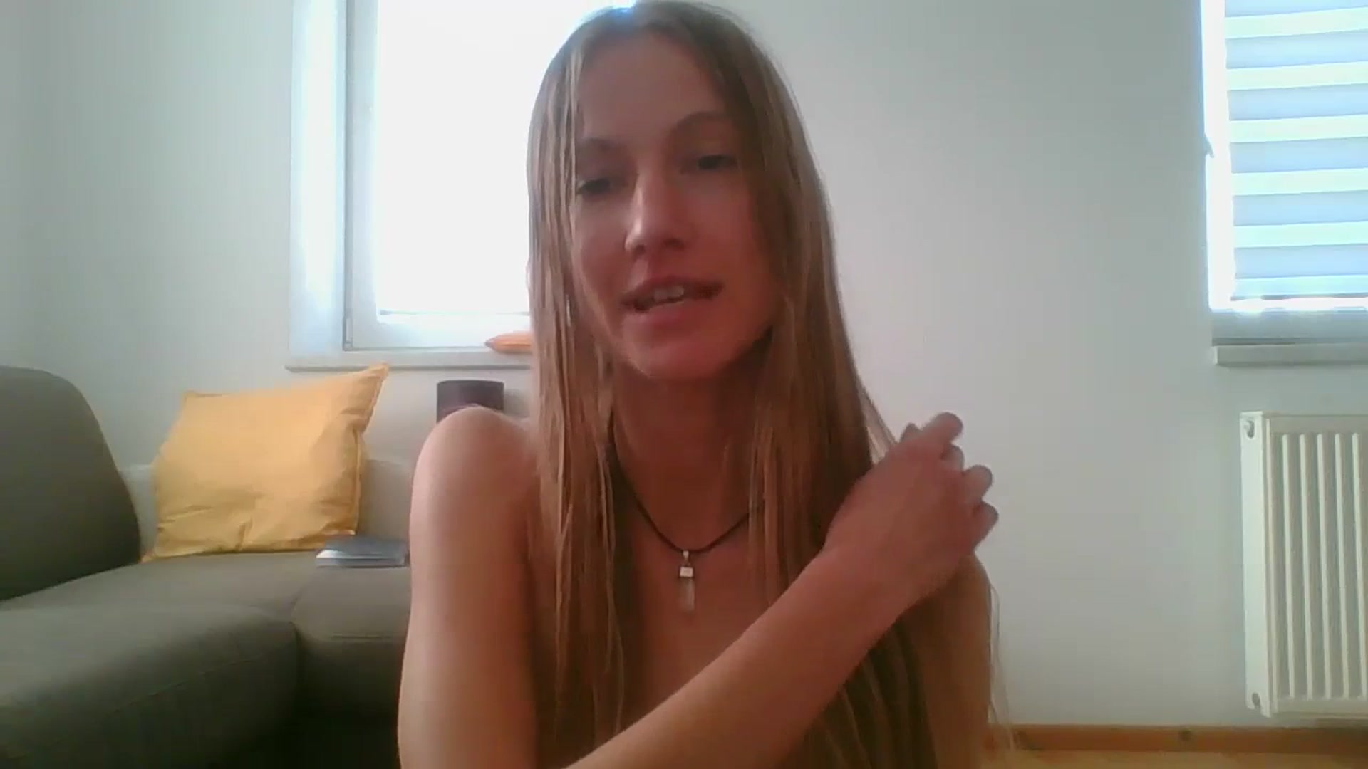 Gallery image thumbnail from Sun_Sol's myfreecams stream on, 01/14/2024, 09:06 image 8 of 20