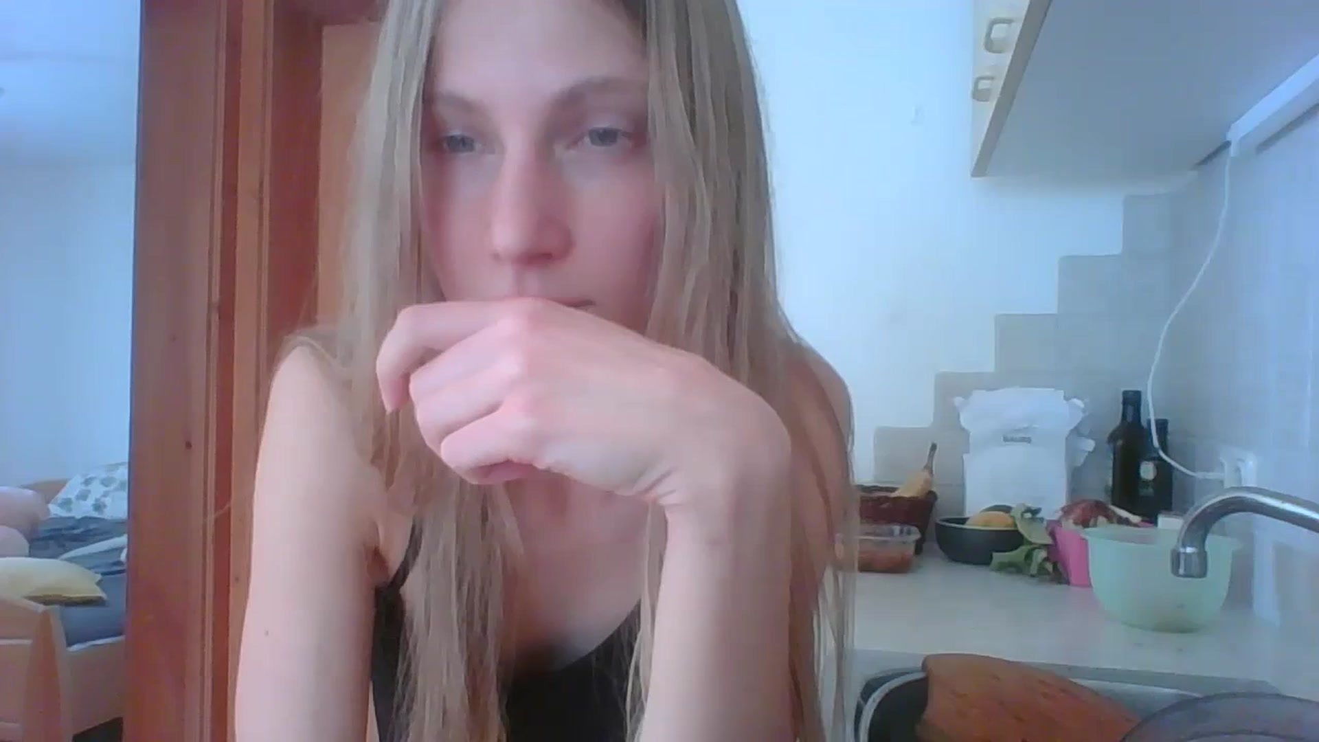 Gallery image thumbnail from Sun_Sol's myfreecams stream on, 02/05/2024, 11:08 image 10 of 20