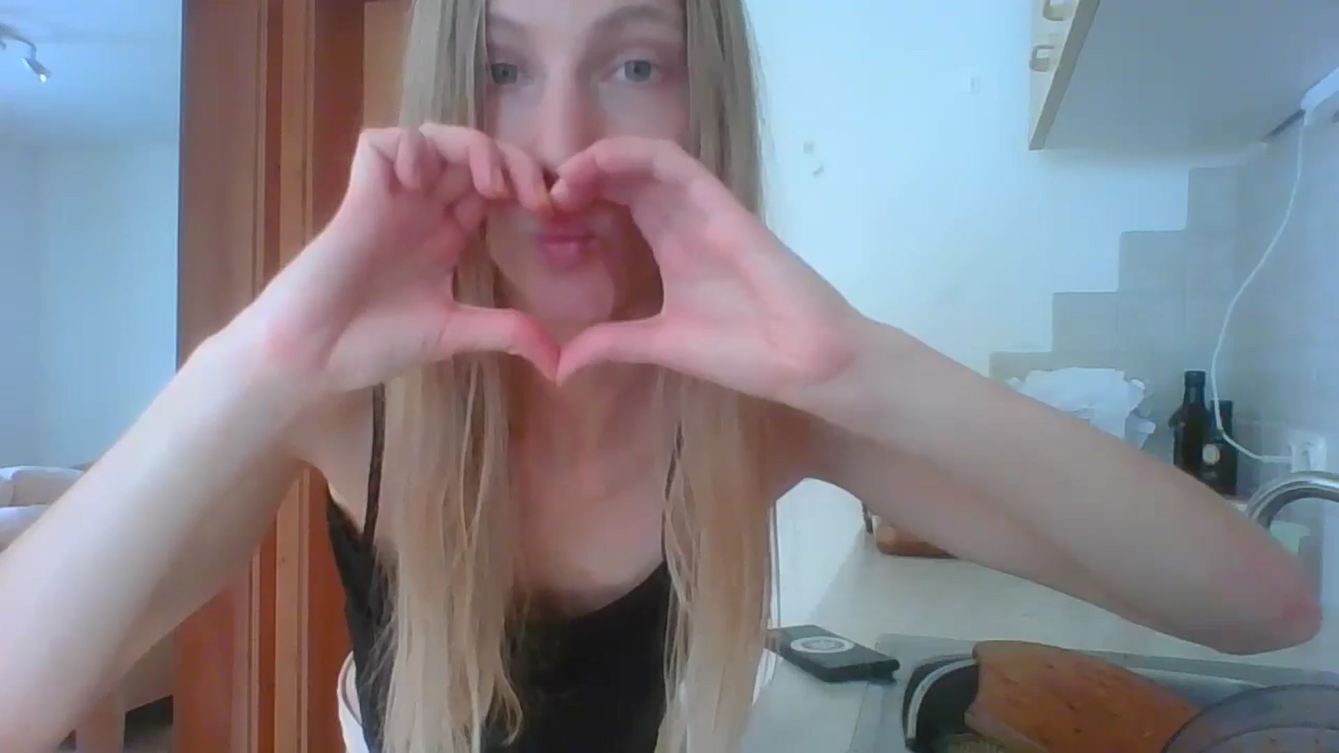 Gallery image thumbnail from Sun_Sol's myfreecams stream on, 02/05/2024, 11:08 image 20 of 20