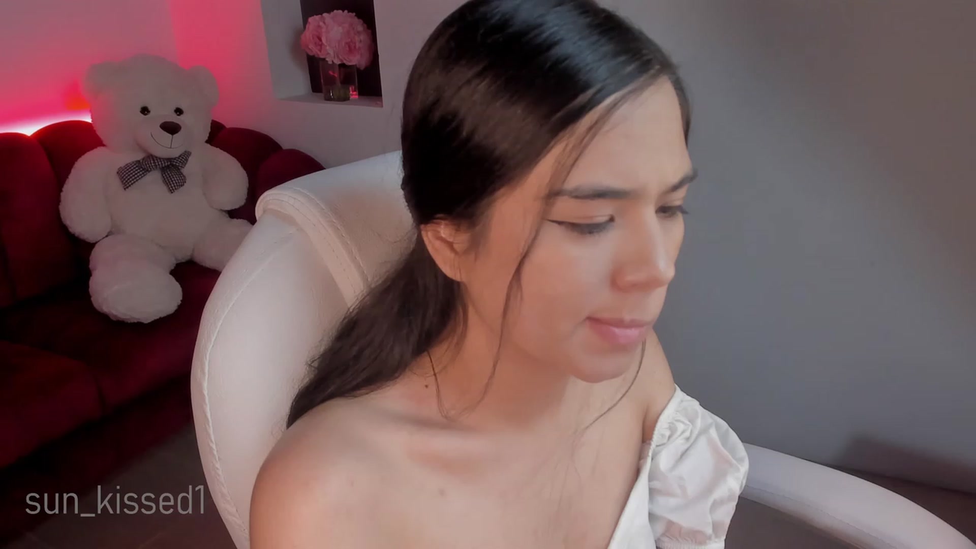 Gallery image thumbnail from Sun_kissed1's myfreecams stream on, 09/26/2023, 23:48 image 12 of 20