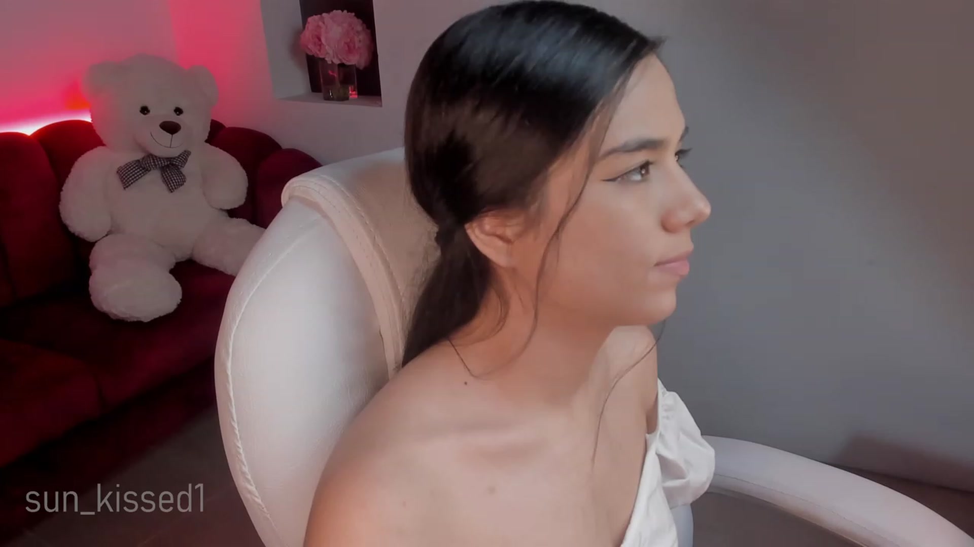 Gallery image thumbnail from Sun_kissed1's myfreecams stream on, 09/26/2023, 23:48 image 10 of 20