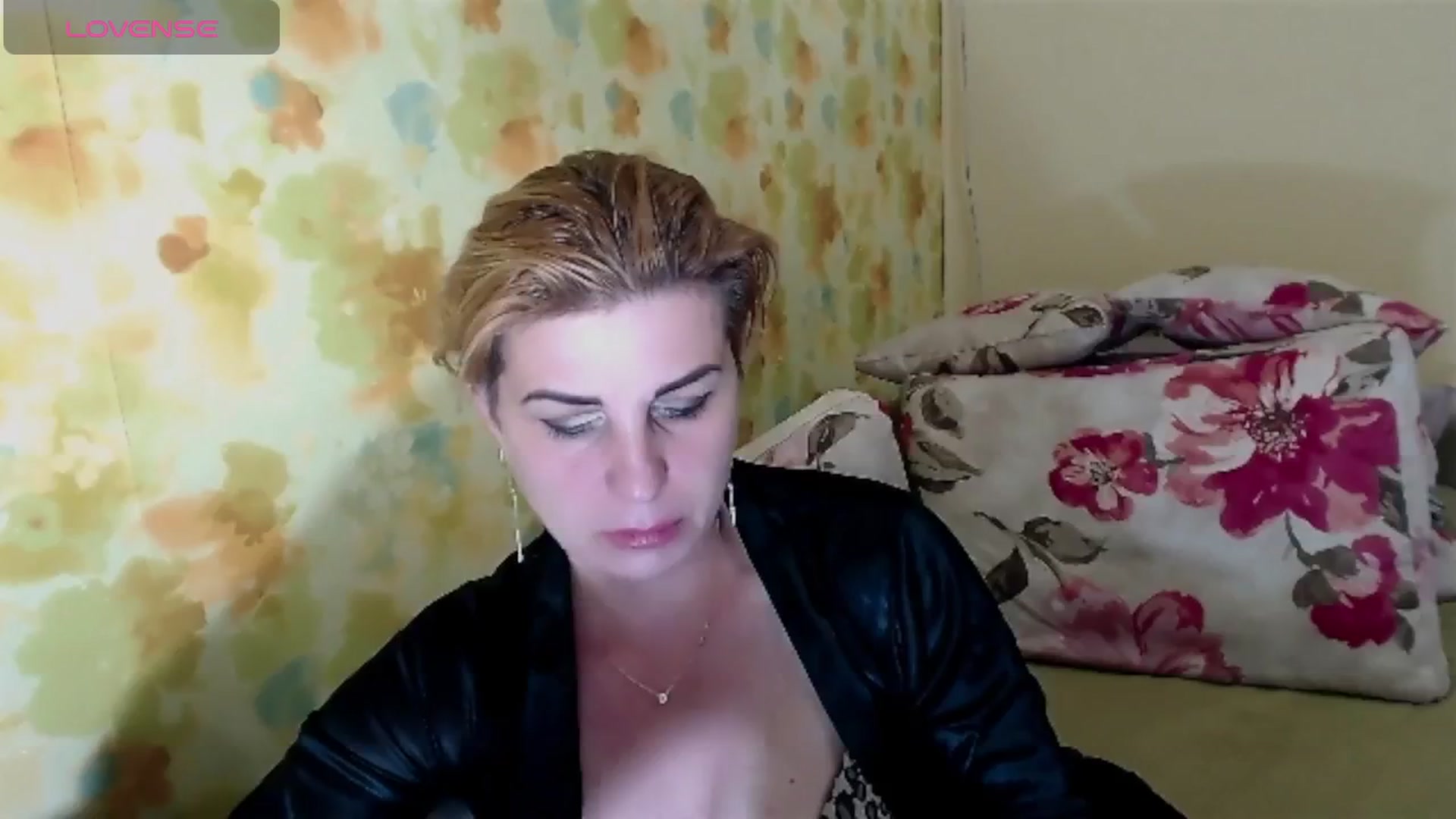 Gallery image thumbnail from Sunbeam_Anna's myfreecams stream on, 09/09/2024, 21:51 image 6 of 20