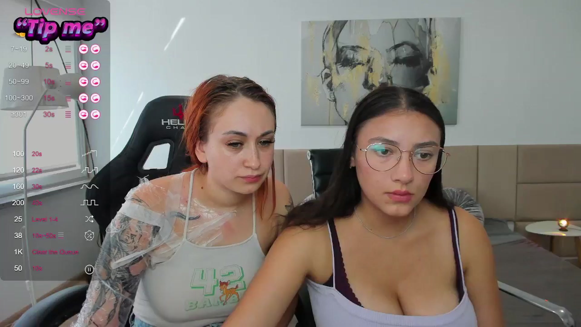 Gallery image thumbnail from SunfLowerr's myfreecams stream on, 08/16/2024, 13:45 image 7 of 20