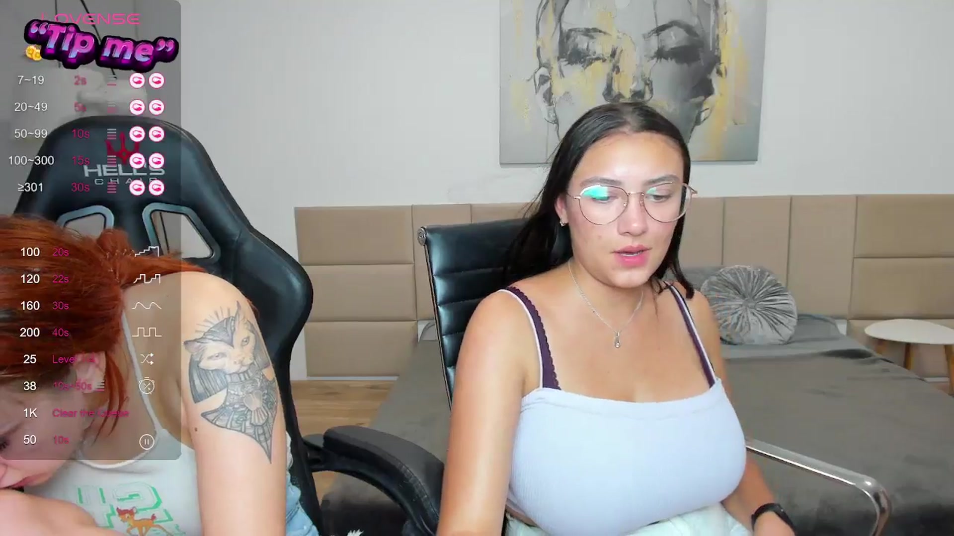 Gallery image thumbnail from SunfLowerr's myfreecams stream on, 08/16/2024, 19:56 image 17 of 20
