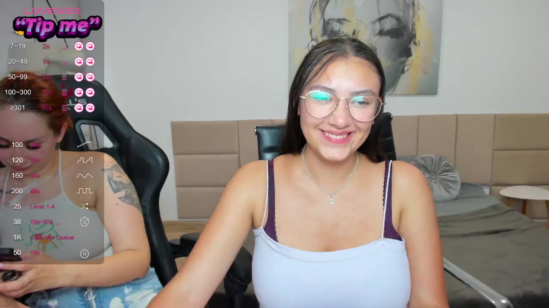 Gallery image thumbnail from SunfLowerr's myfreecams stream on, 08/16/2024, 19:56 image 4 of 20