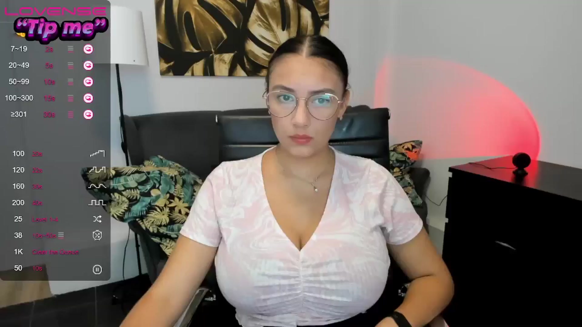 Gallery image thumbnail from SunfLowerr's myfreecams stream on, 08/17/2024, 12:42 image 8 of 20