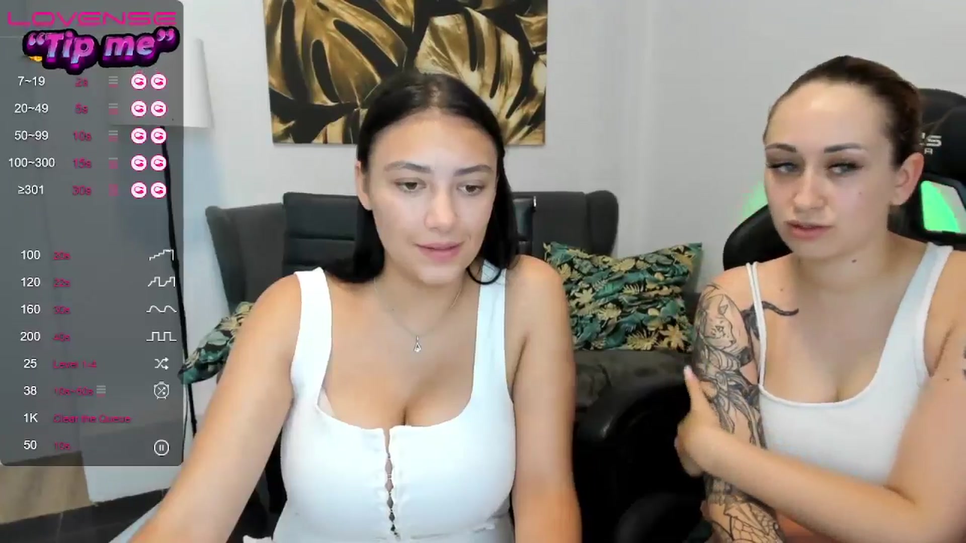 Gallery image thumbnail from SunfLowerr's myfreecams stream on, 08/18/2024, 19:54 image 8 of 20