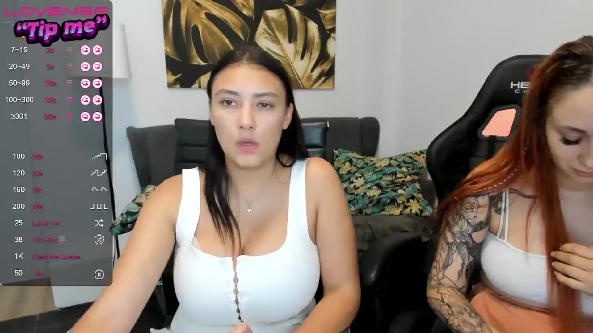 Gallery image thumbnail from SunfLowerr's myfreecams stream on, 08/18/2024, 19:54 image 7 of 20