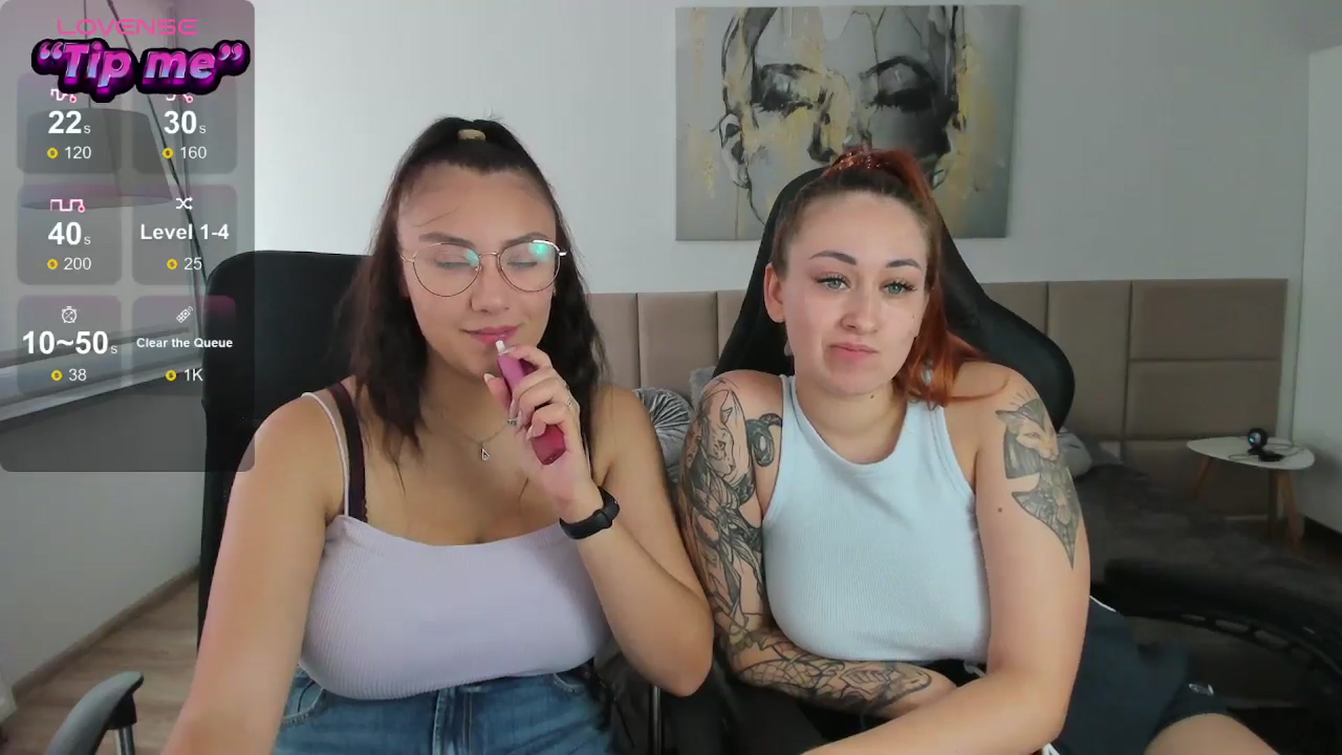 Gallery image thumbnail from SunfLowerr's myfreecams stream on, 08/26/2024, 13:22 image 6 of 20