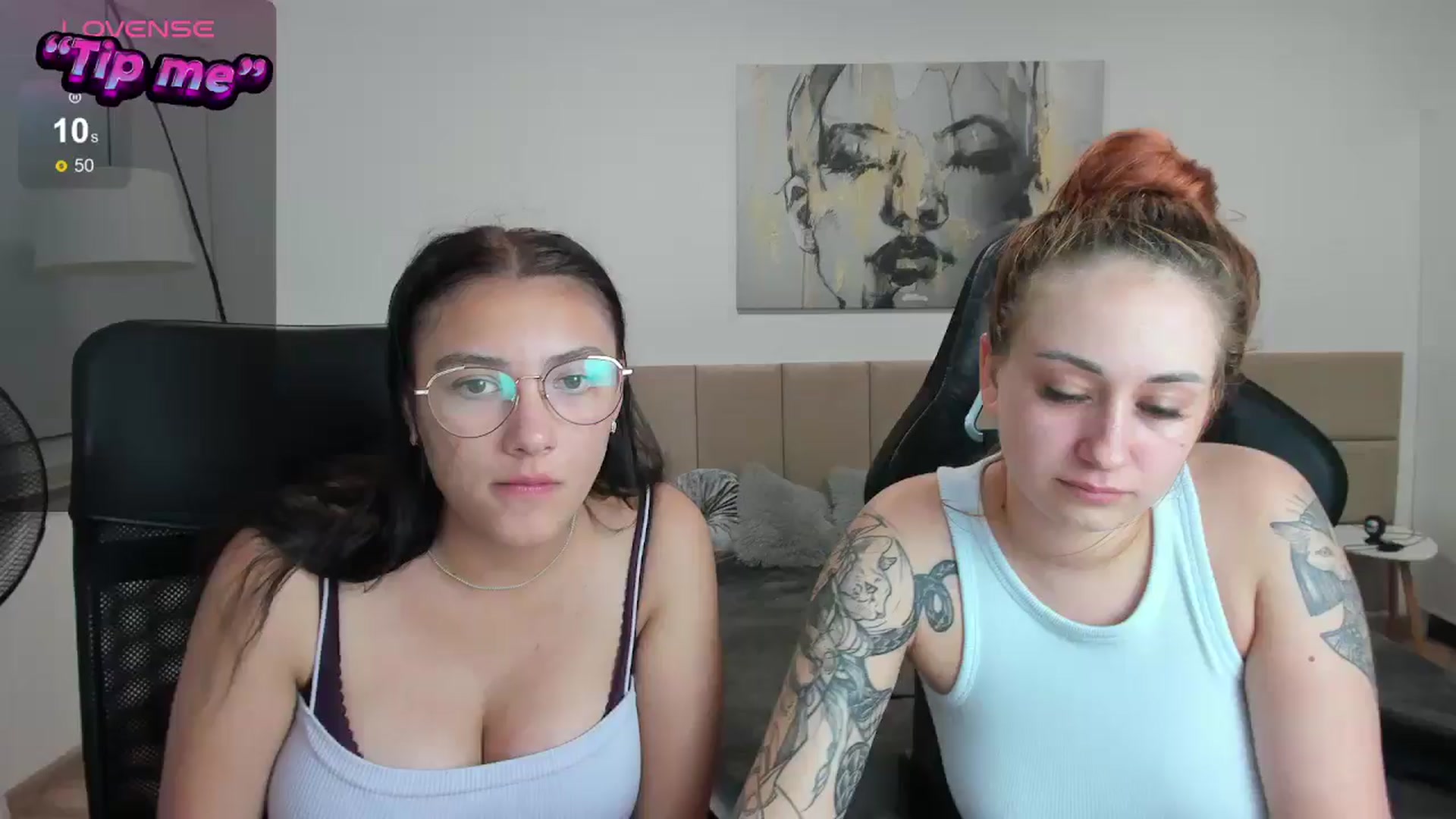Gallery image thumbnail from SunfLowerr's myfreecams stream on, 08/26/2024, 19:05 image 20 of 20
