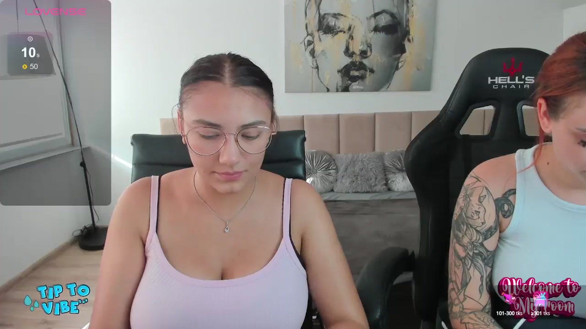 Gallery image thumbnail from SunfLowerr's myfreecams stream on, 08/30/2024, 15:22 image 17 of 20
