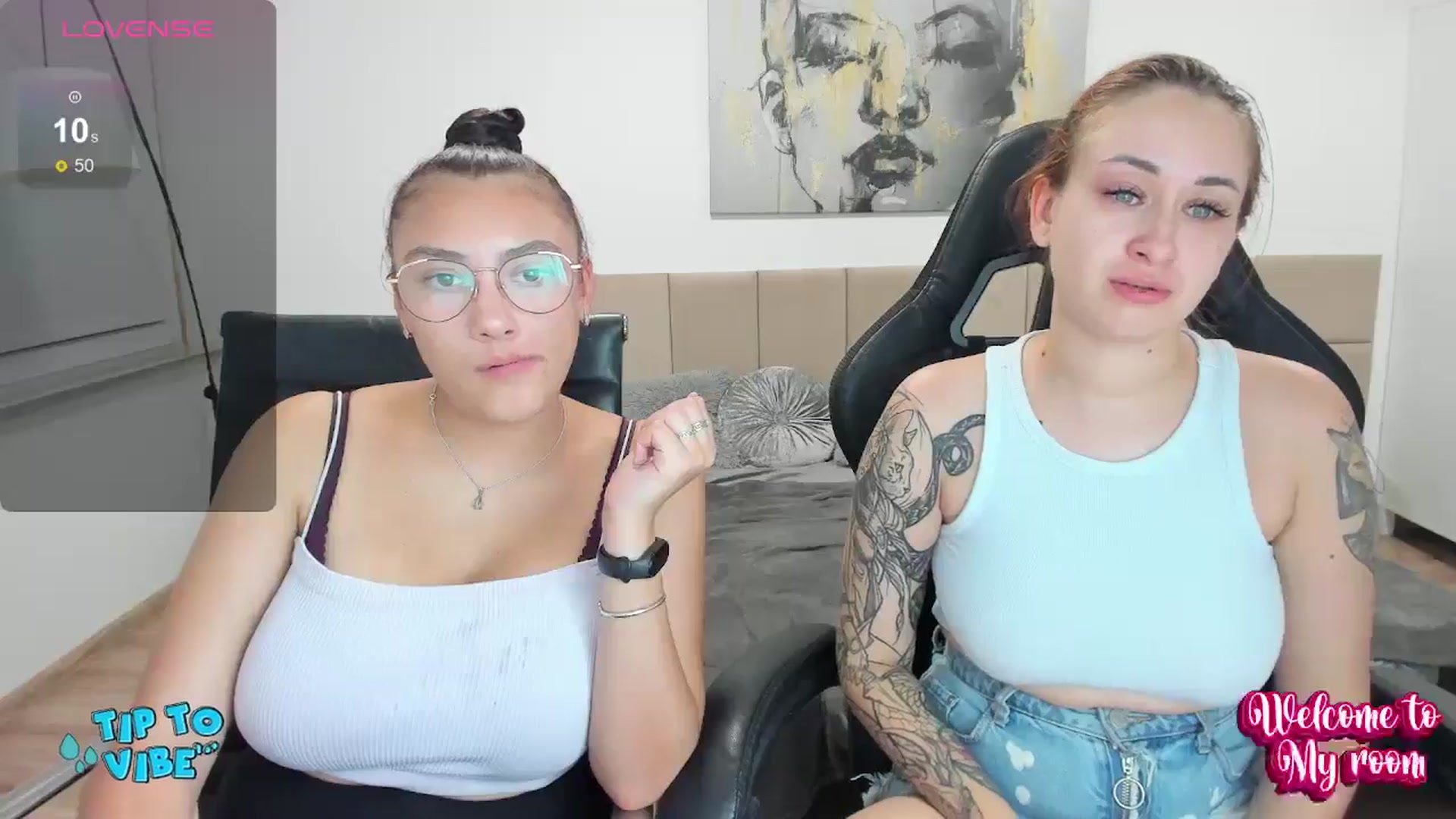 Gallery image thumbnail from SunfLowerr's myfreecams stream on, 08/30/2024, 20:01 image 17 of 20