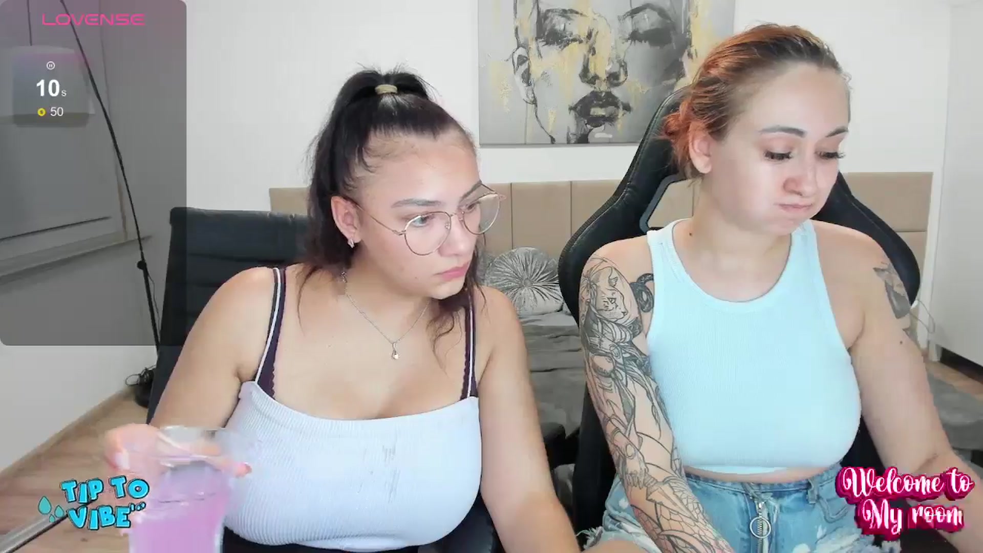 Gallery image thumbnail from SunfLowerr's myfreecams stream on, 08/30/2024, 20:01 image 15 of 20