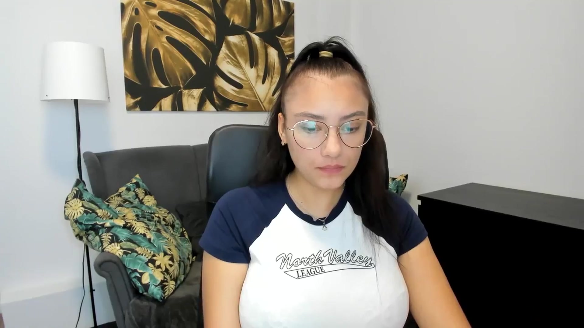 Gallery image thumbnail from SunfLowerr's myfreecams stream on, 08/31/2024, 14:58 image 2 of 20