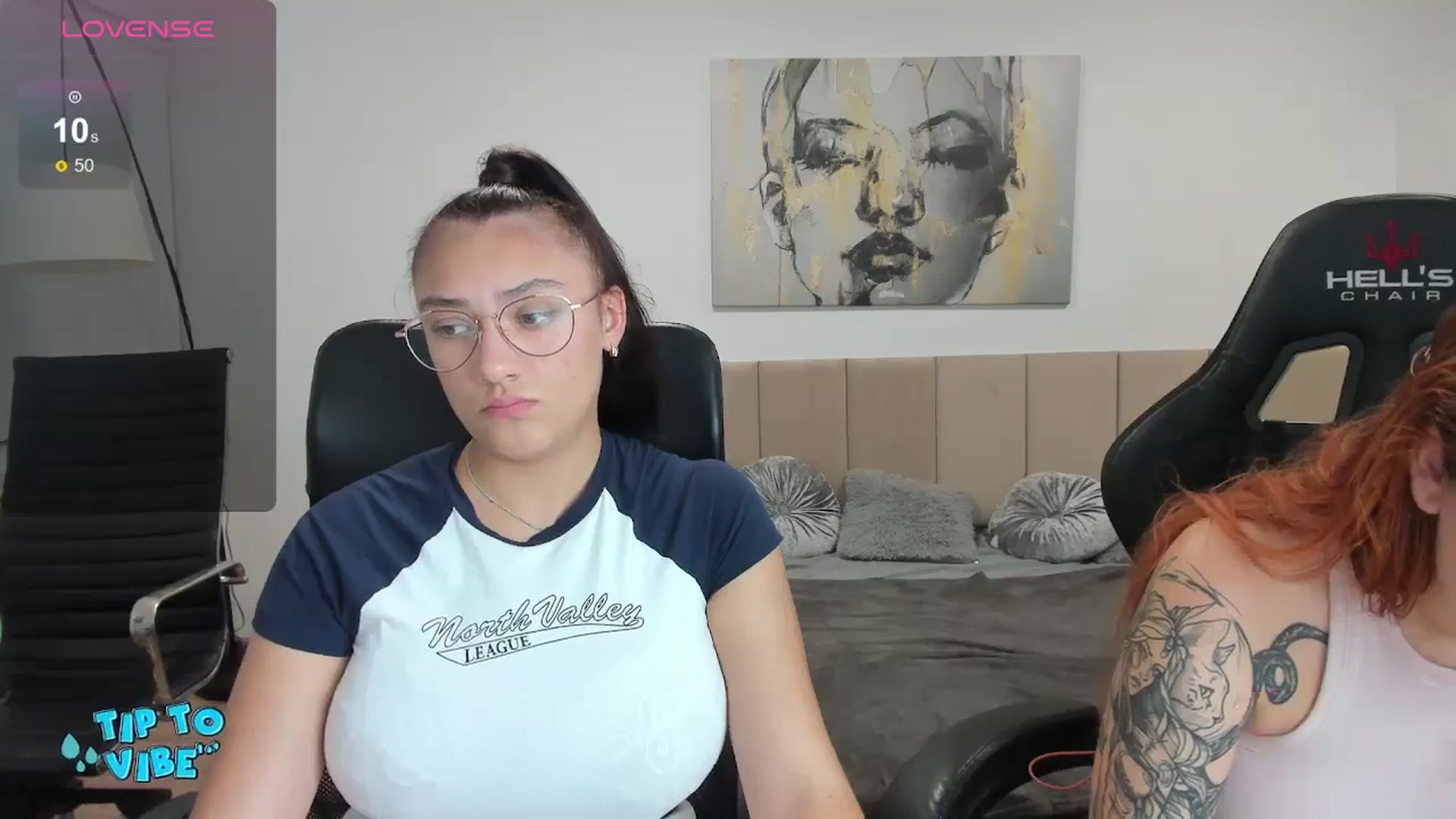 Gallery image thumbnail from SunfLowerr's myfreecams stream on, 08/31/2024, 19:24 image 17 of 20