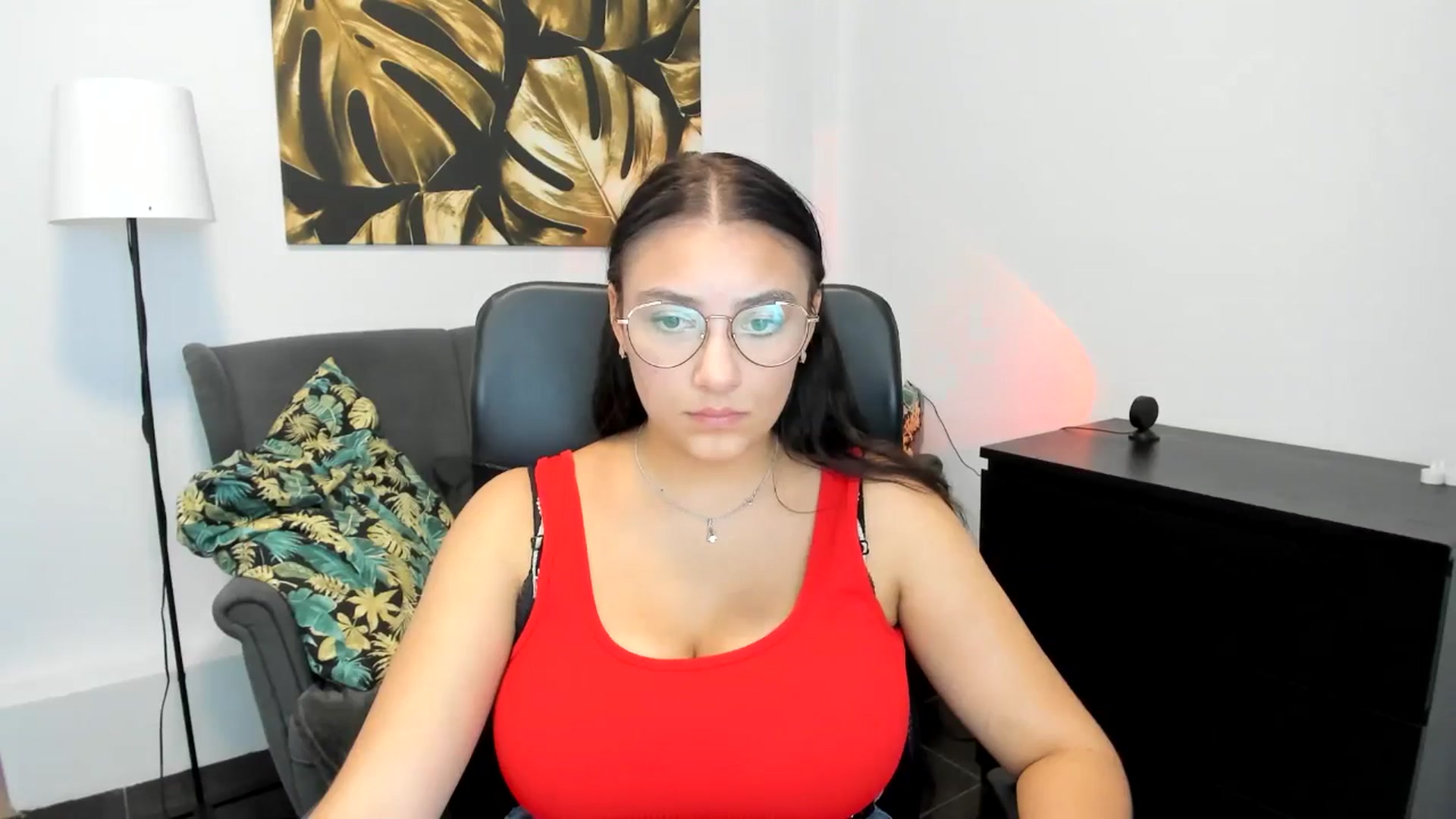 Gallery image thumbnail from SunfLowerr's myfreecams stream on, 09/07/2024, 16:00 image 2 of 20