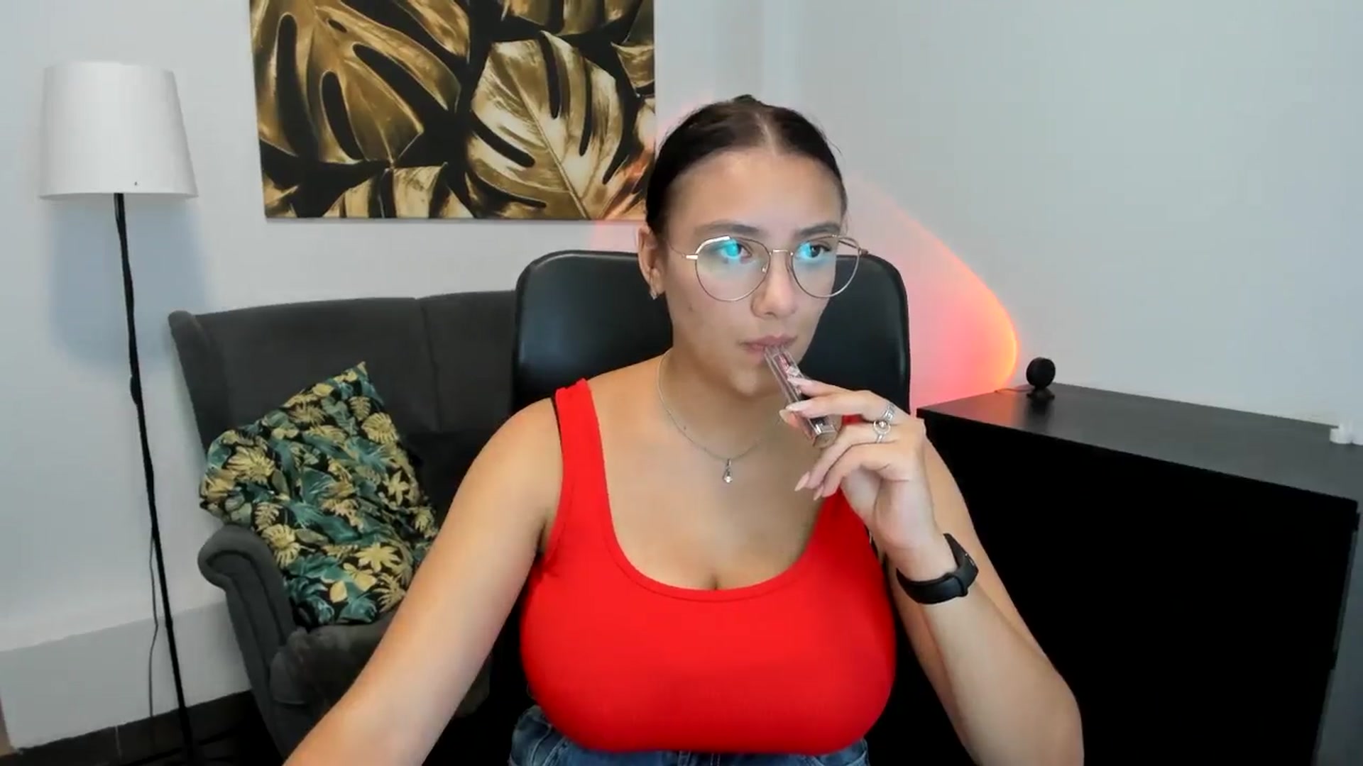 Gallery image thumbnail from SunfLowerr's myfreecams stream on, 09/07/2024, 20:04 image 7 of 20