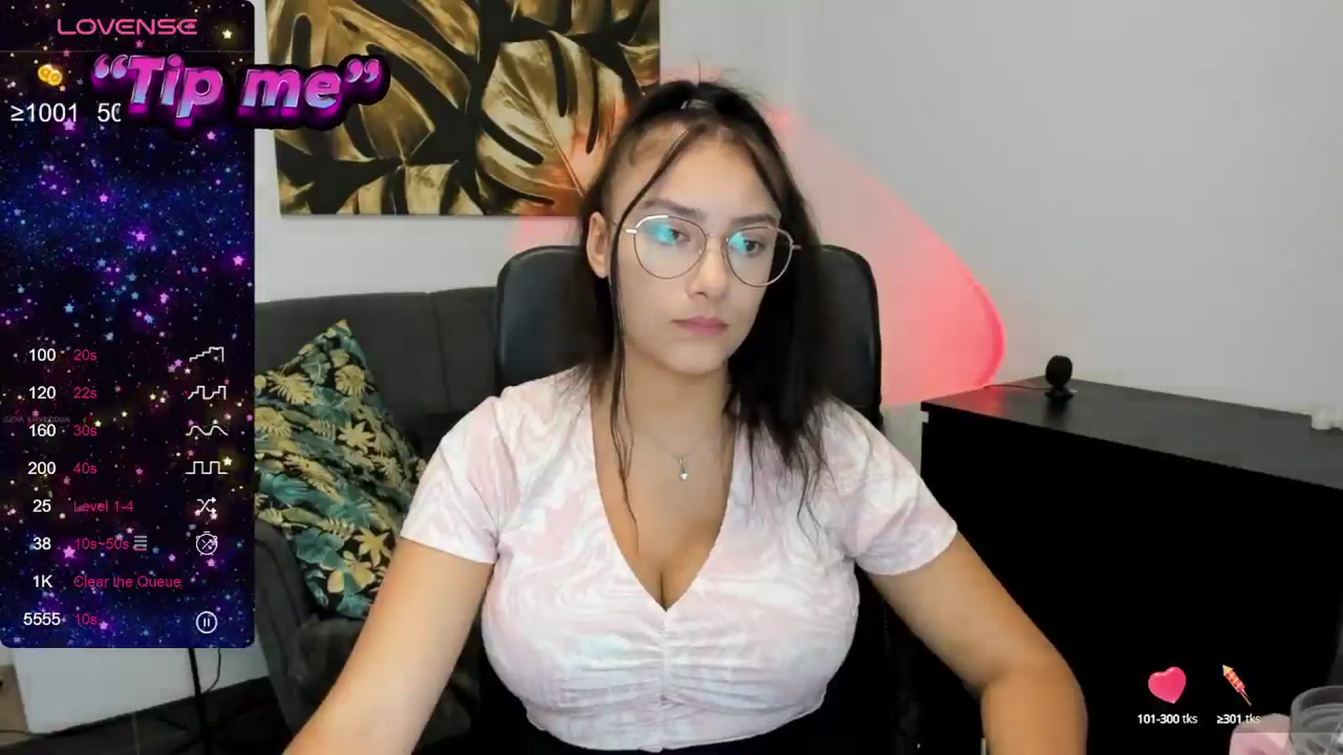 Gallery image thumbnail from SunfLowerr's myfreecams stream on, 09/11/2024, 14:08 image 19 of 20