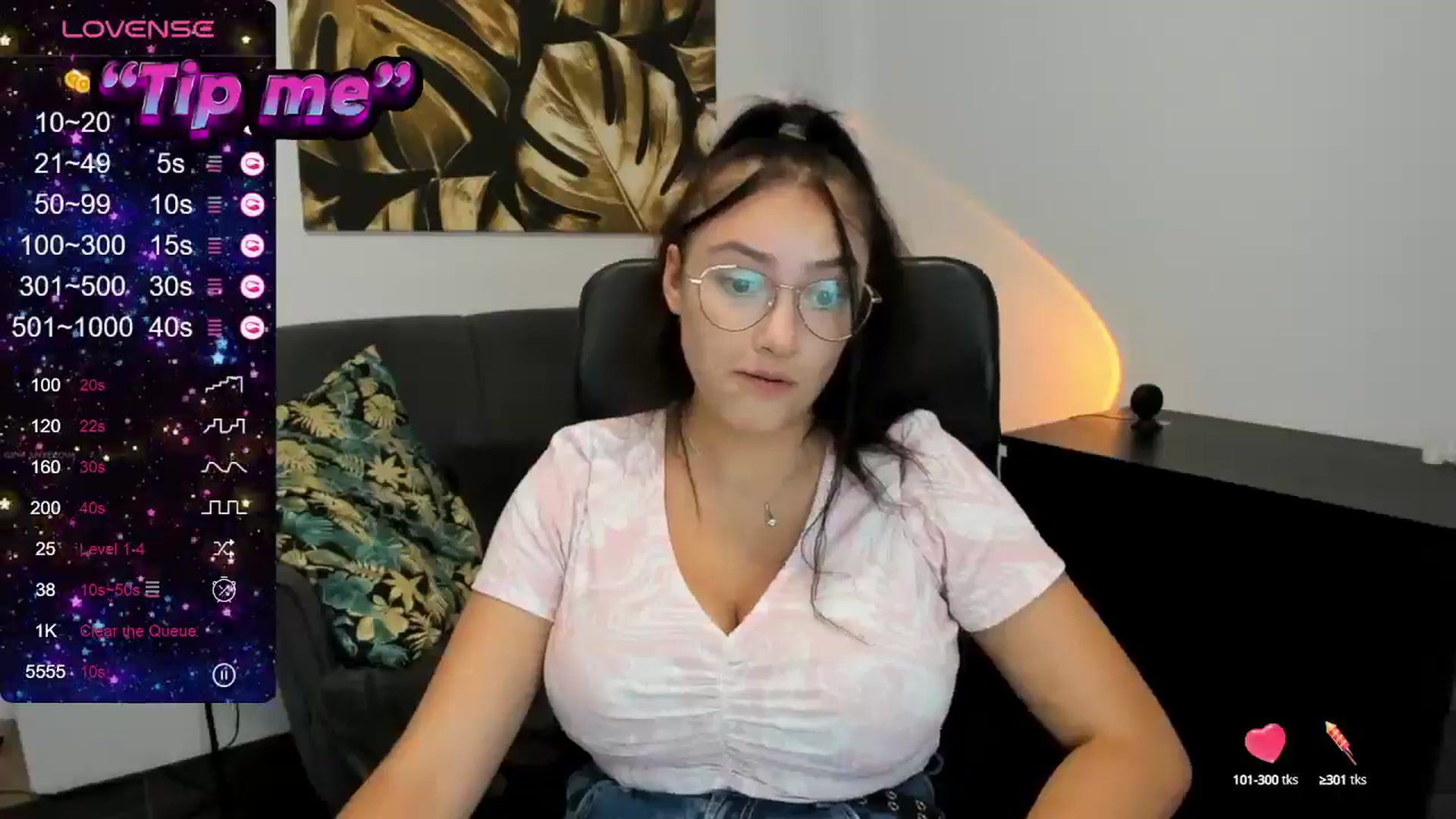 Gallery image thumbnail from SunfLowerr's myfreecams stream on, 09/11/2024, 19:31 image 12 of 20