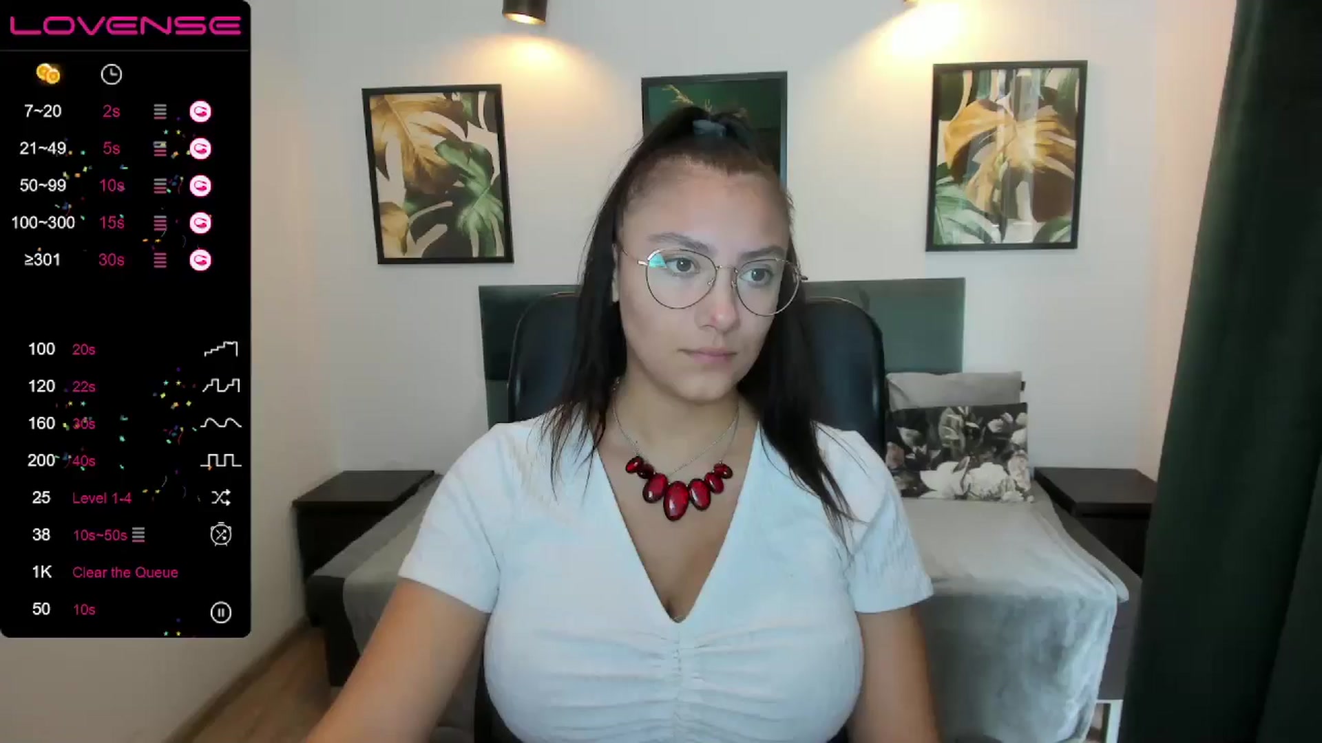 Gallery image thumbnail from SunfLowerr's myfreecams stream on, 09/14/2024, 15:12 image 1 of 20