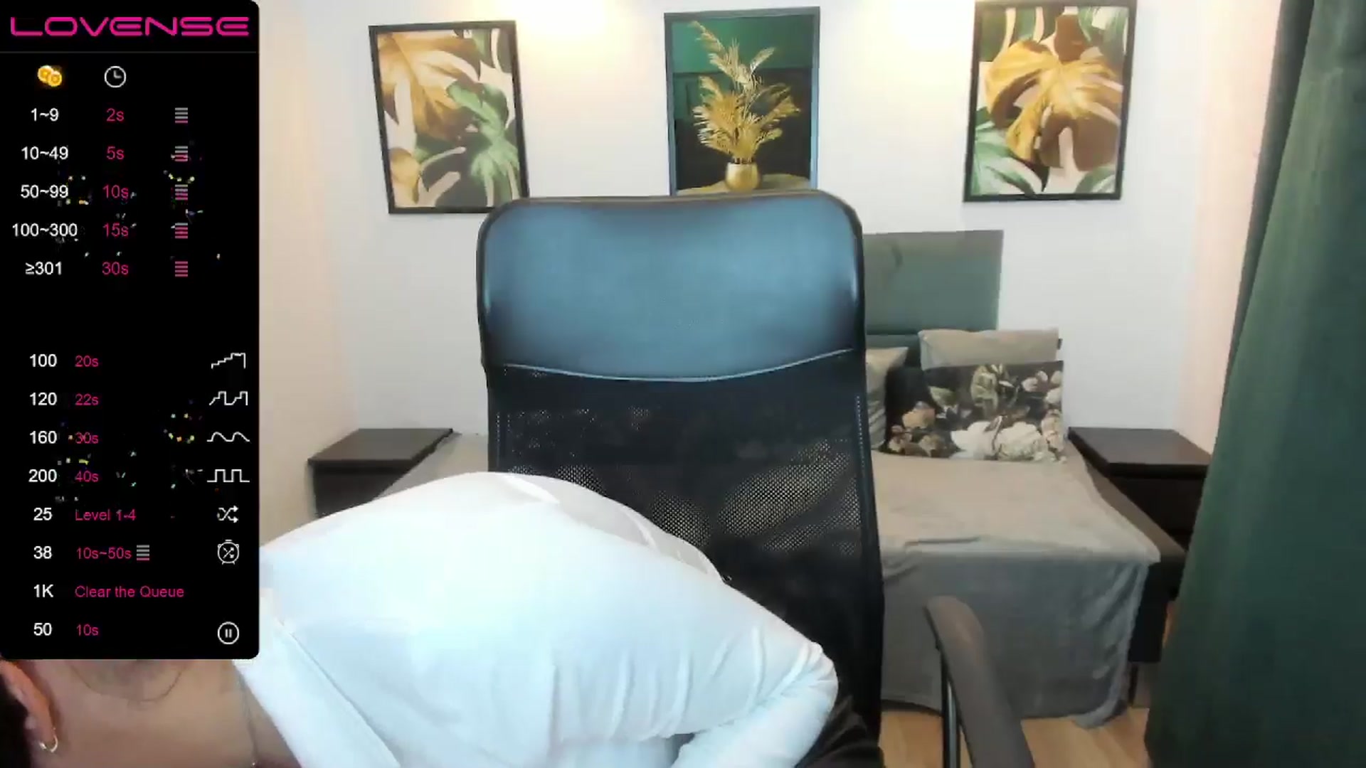 Gallery image thumbnail from SunfLowerr's myfreecams stream on, 09/14/2024, 18:55 image 11 of 20