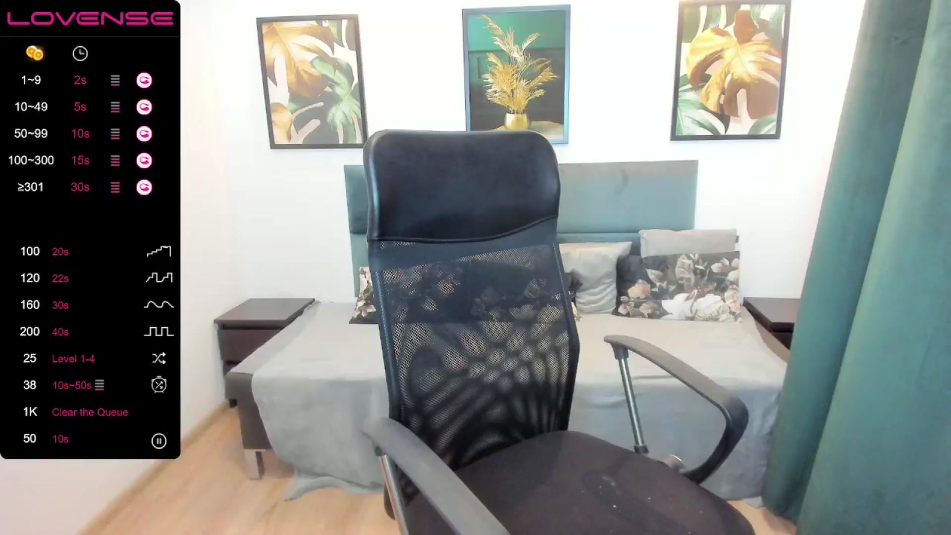 Gallery image thumbnail from SunfLowerr's myfreecams stream on, 09/14/2024, 19:48 image 3 of 20