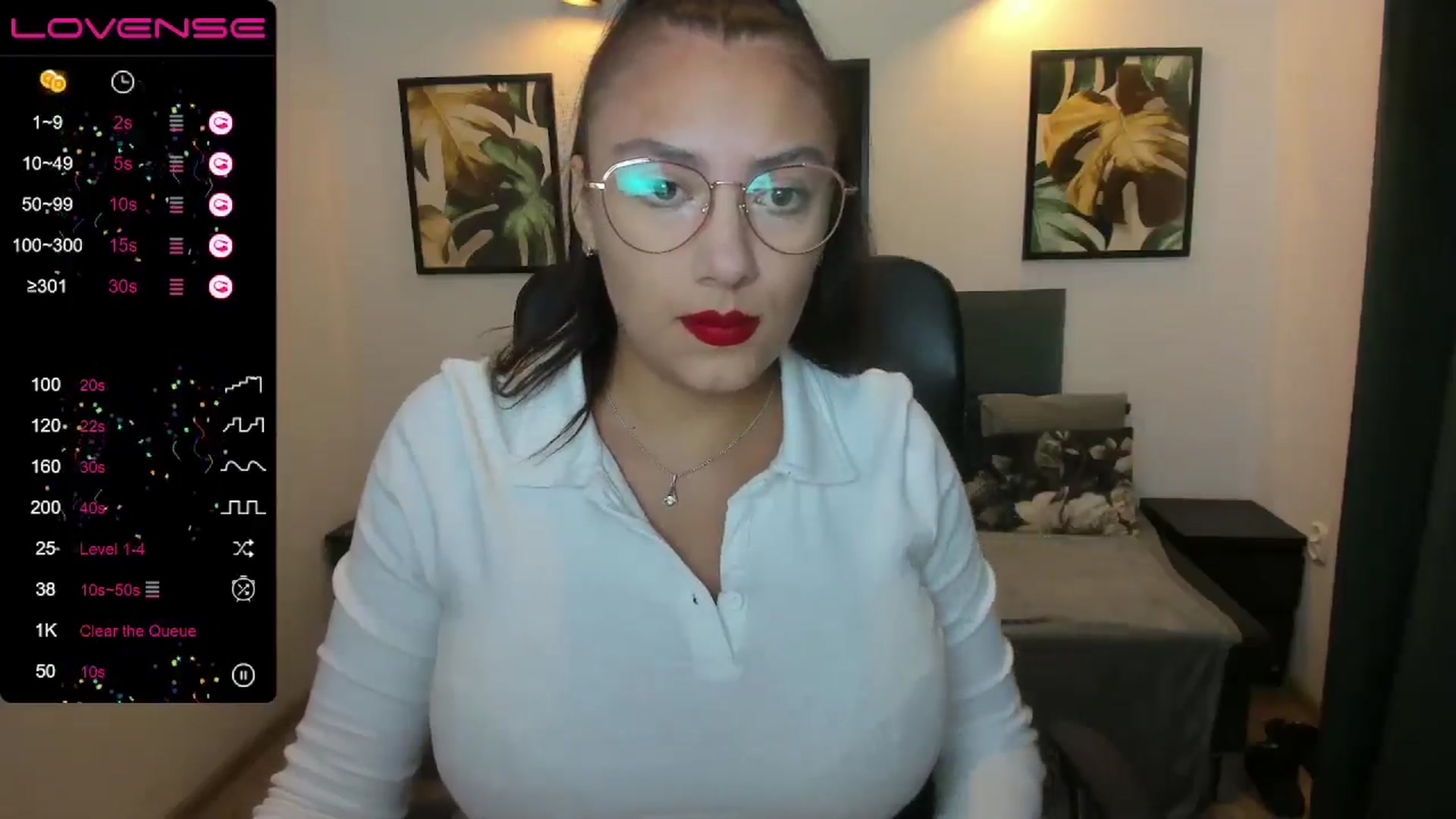 Gallery image thumbnail from SunfLowerr's myfreecams stream on, 09/14/2024, 19:48 image 4 of 20