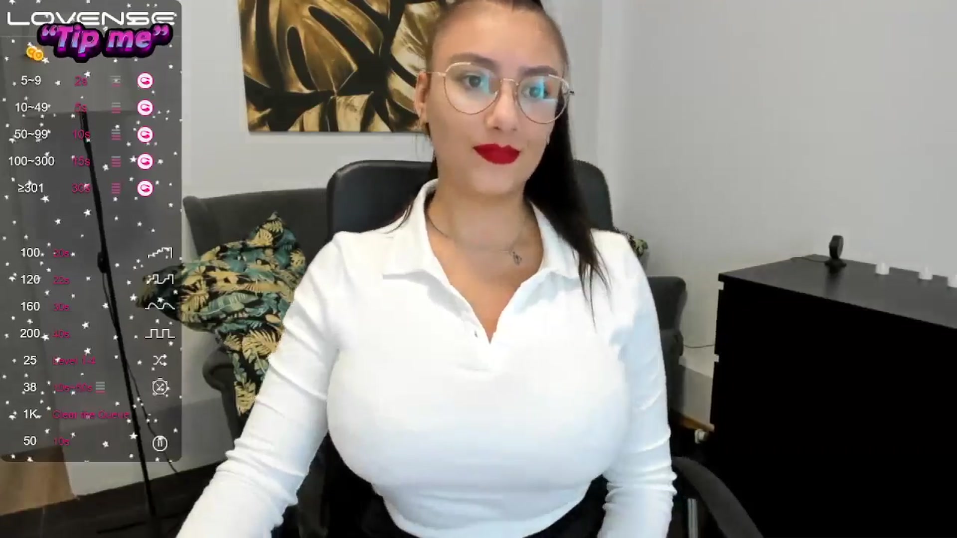 Gallery image thumbnail from SunfLowerr's myfreecams stream on, 09/14/2024, 20:43 image 20 of 20