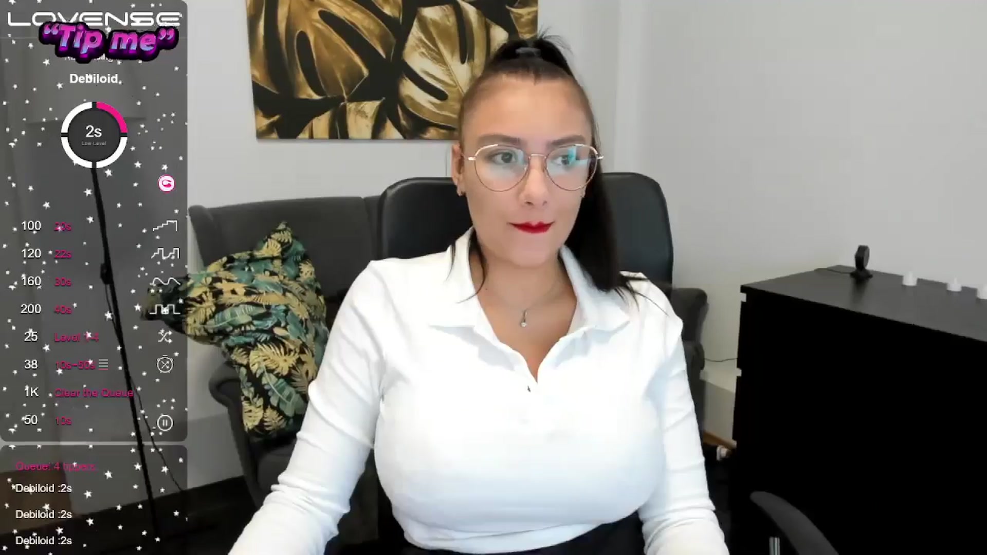 Gallery image thumbnail from SunfLowerr's myfreecams stream on, 09/14/2024, 20:43 image 10 of 20