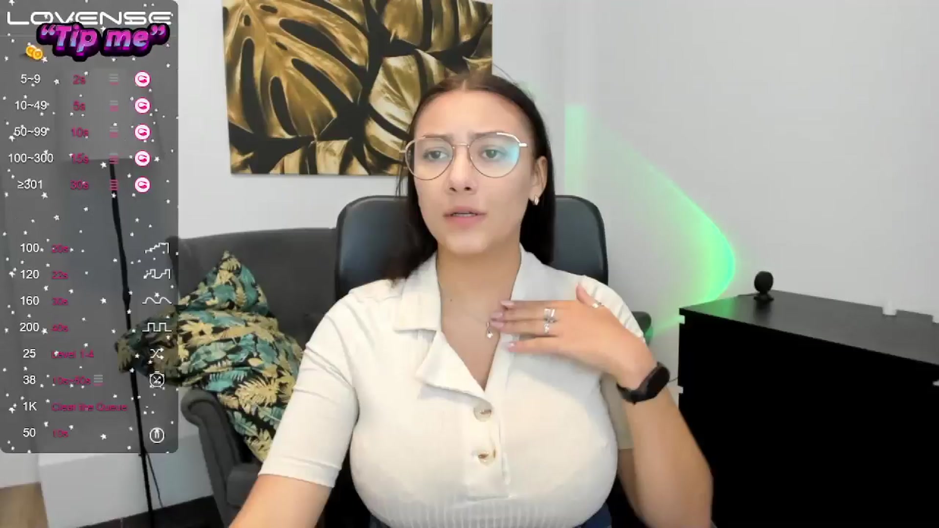 Gallery image thumbnail from SunfLowerr's myfreecams stream on, 09/21/2024, 13:50 image 17 of 20