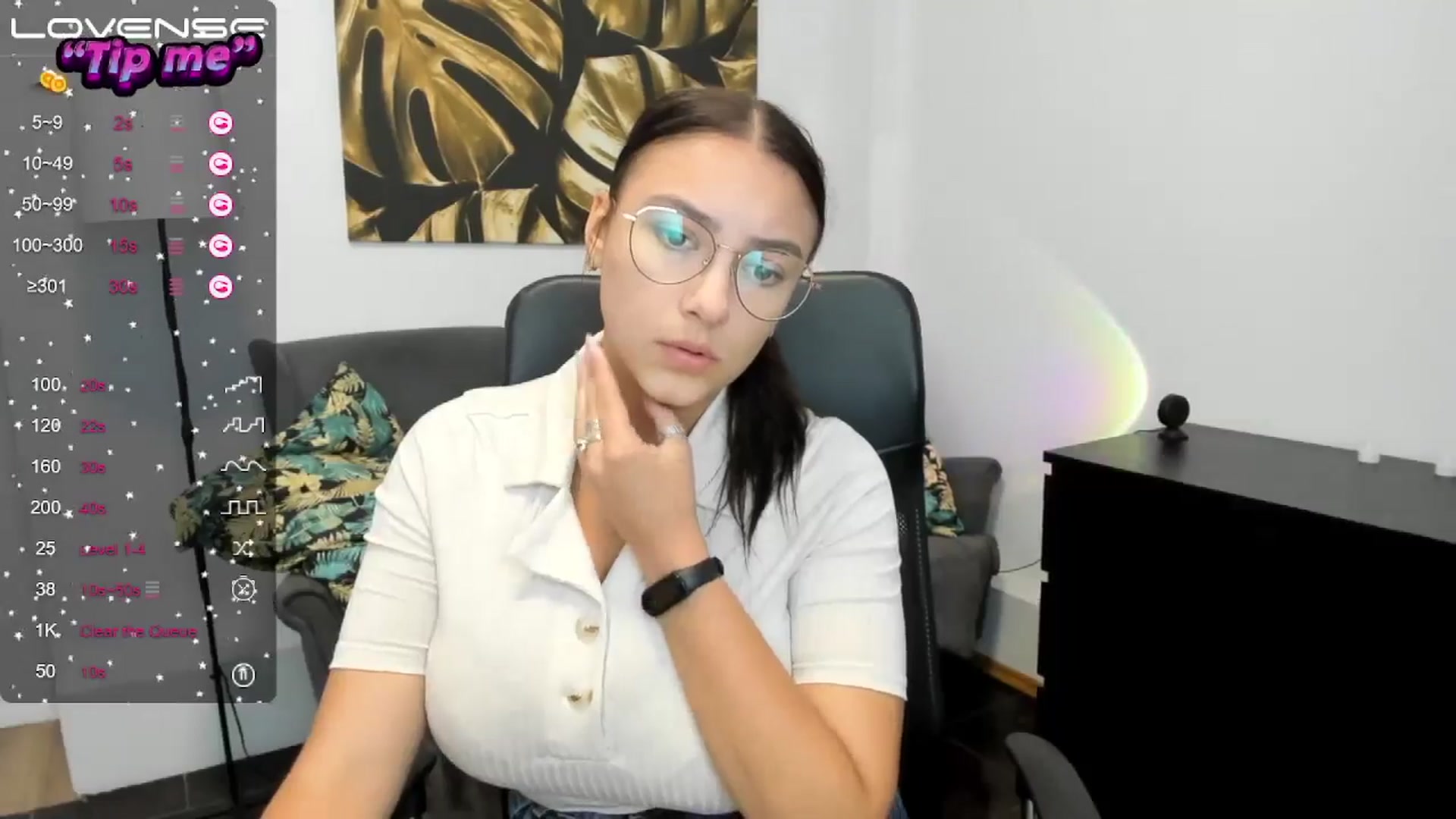 Gallery image thumbnail from SunfLowerr's myfreecams stream on, 09/21/2024, 17:02 image 19 of 20
