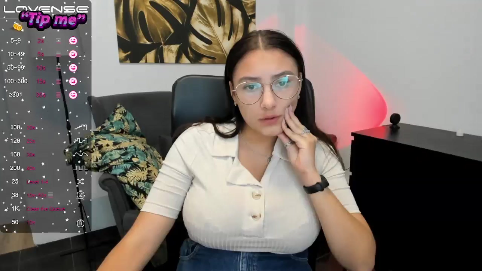 Gallery image thumbnail from SunfLowerr's myfreecams stream on, 09/21/2024, 19:57 image 2 of 20