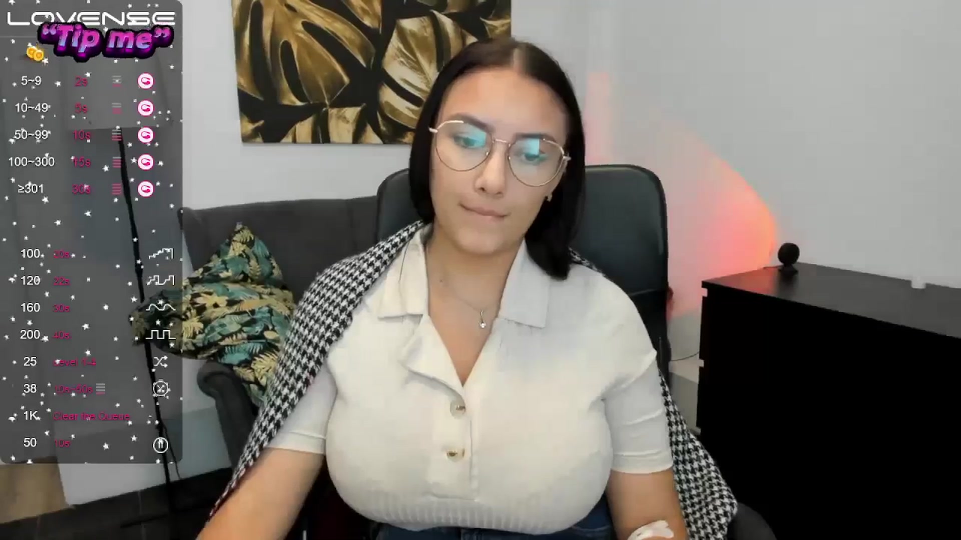 Gallery image thumbnail from SunfLowerr's myfreecams stream on, 09/21/2024, 19:57 image 14 of 20