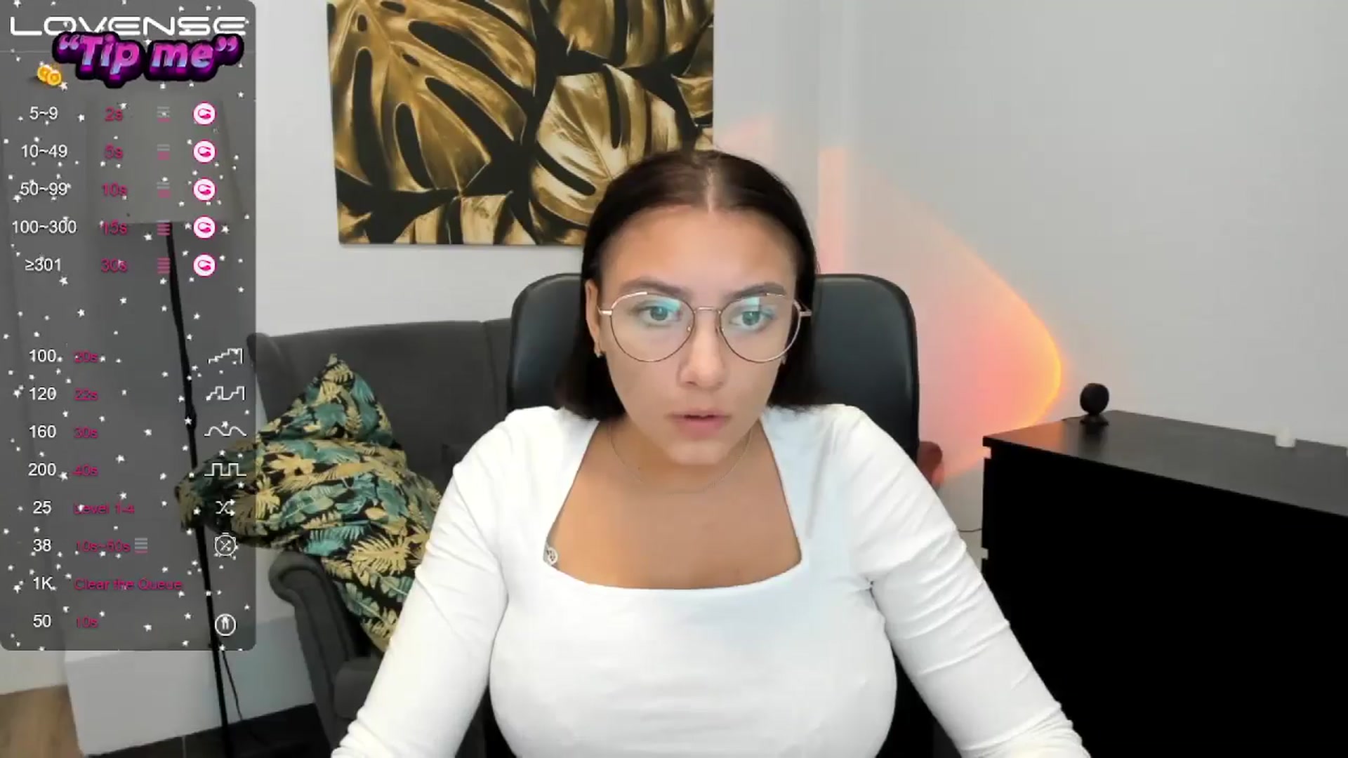 Gallery image thumbnail from SunfLowerr's myfreecams stream on, 09/22/2024, 14:09 image 20 of 20