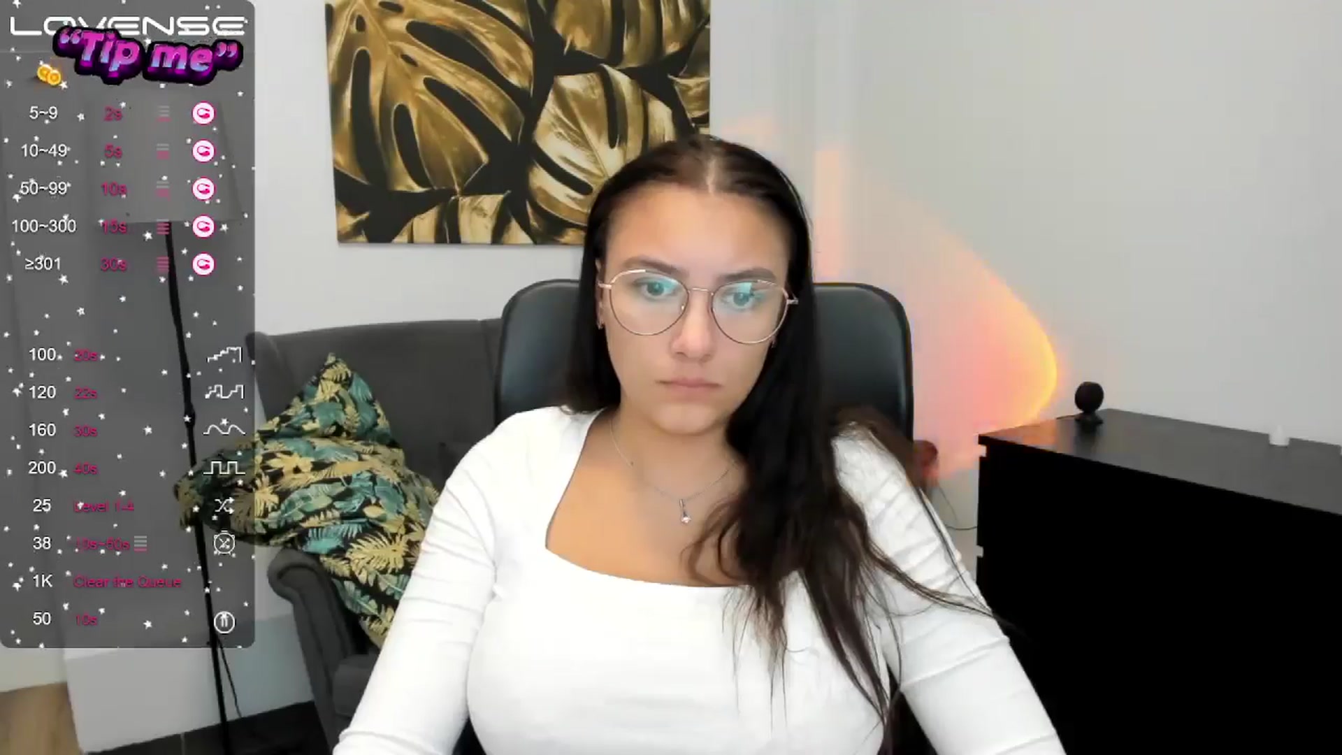 Gallery image thumbnail from SunfLowerr's myfreecams stream on, 09/22/2024, 16:02 image 9 of 20