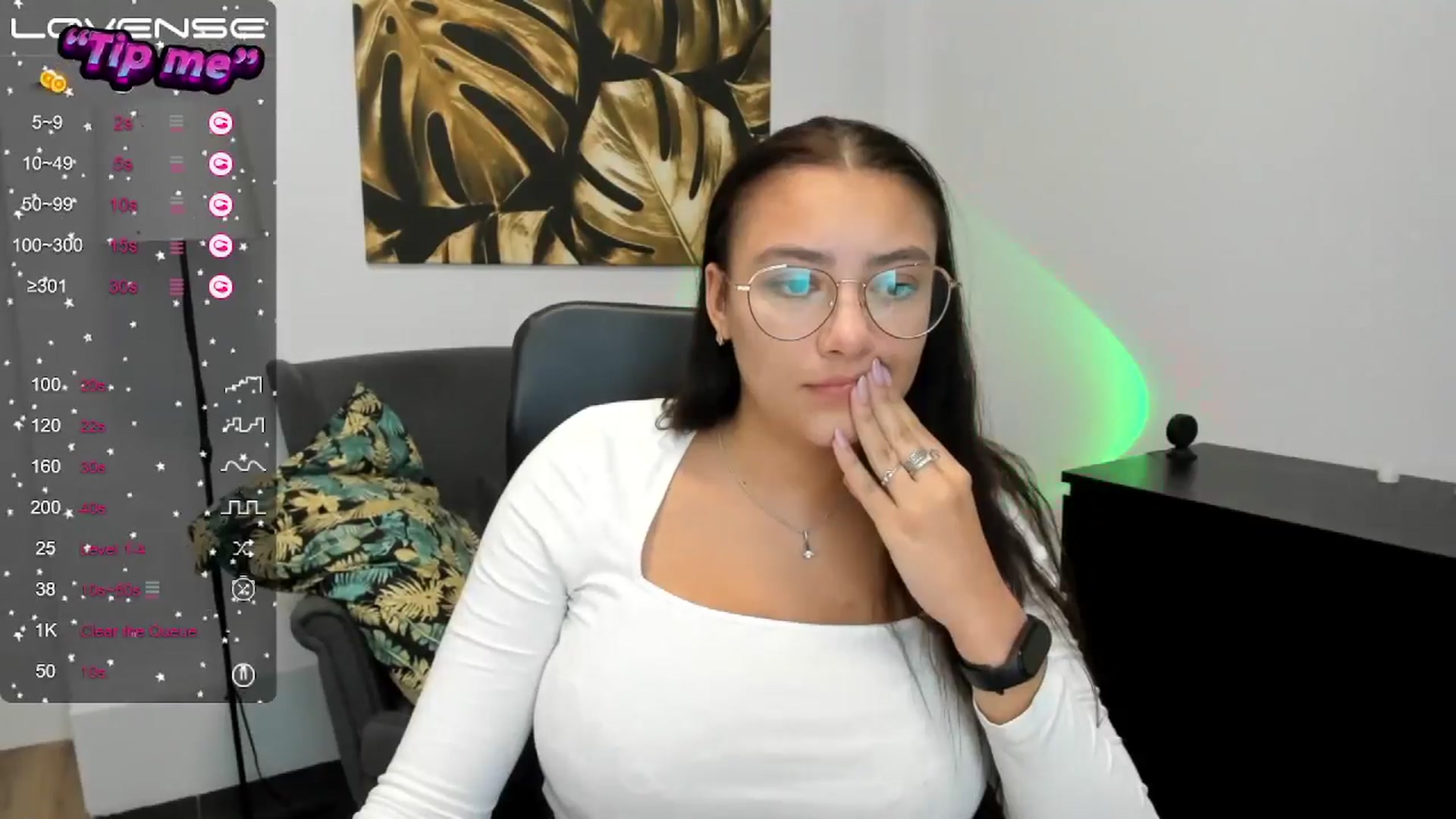 Gallery image thumbnail from SunfLowerr's myfreecams stream on, 09/22/2024, 16:02 image 4 of 20