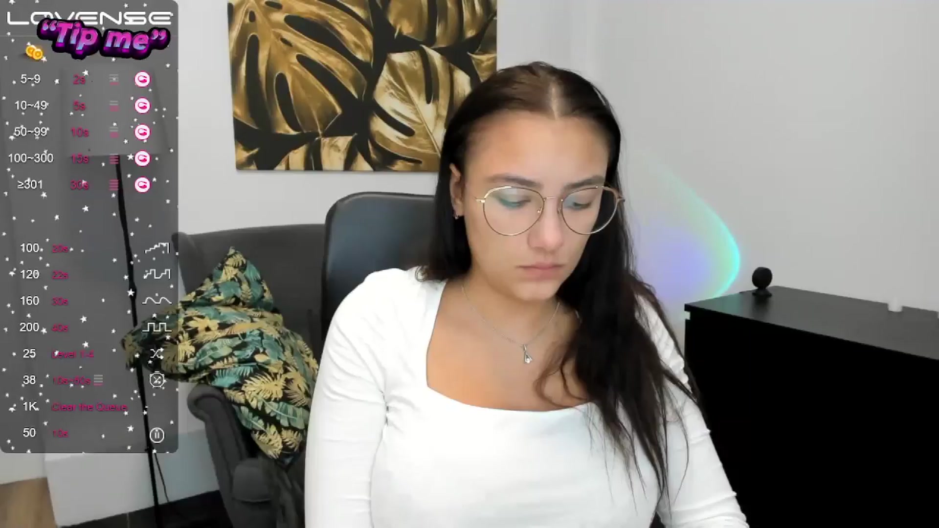 Gallery image thumbnail from SunfLowerr's myfreecams stream on, 09/22/2024, 16:02 image 6 of 20