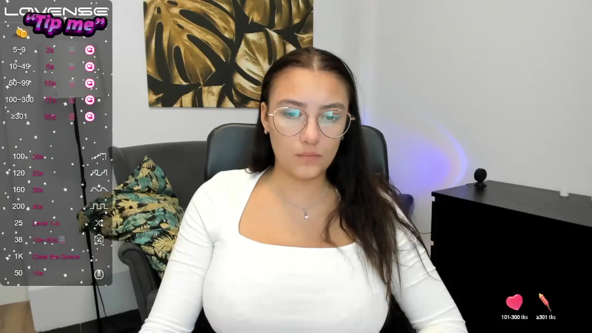 Gallery image thumbnail from SunfLowerr's myfreecams stream on, 09/22/2024, 16:02 image 1 of 20