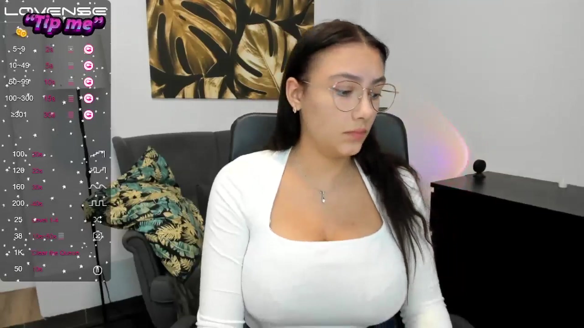 Gallery image thumbnail from SunfLowerr's myfreecams stream on, 09/22/2024, 19:53 image 12 of 20